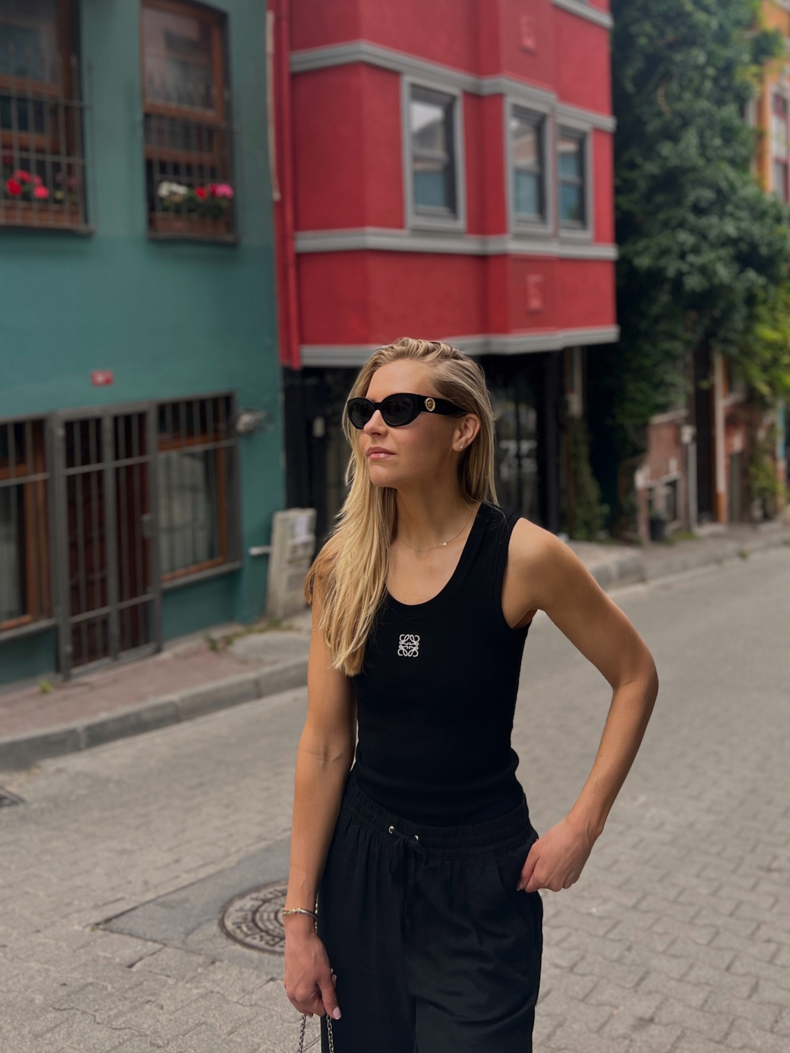 Summer casual style #linentrousers #loewe

#LTKeurope