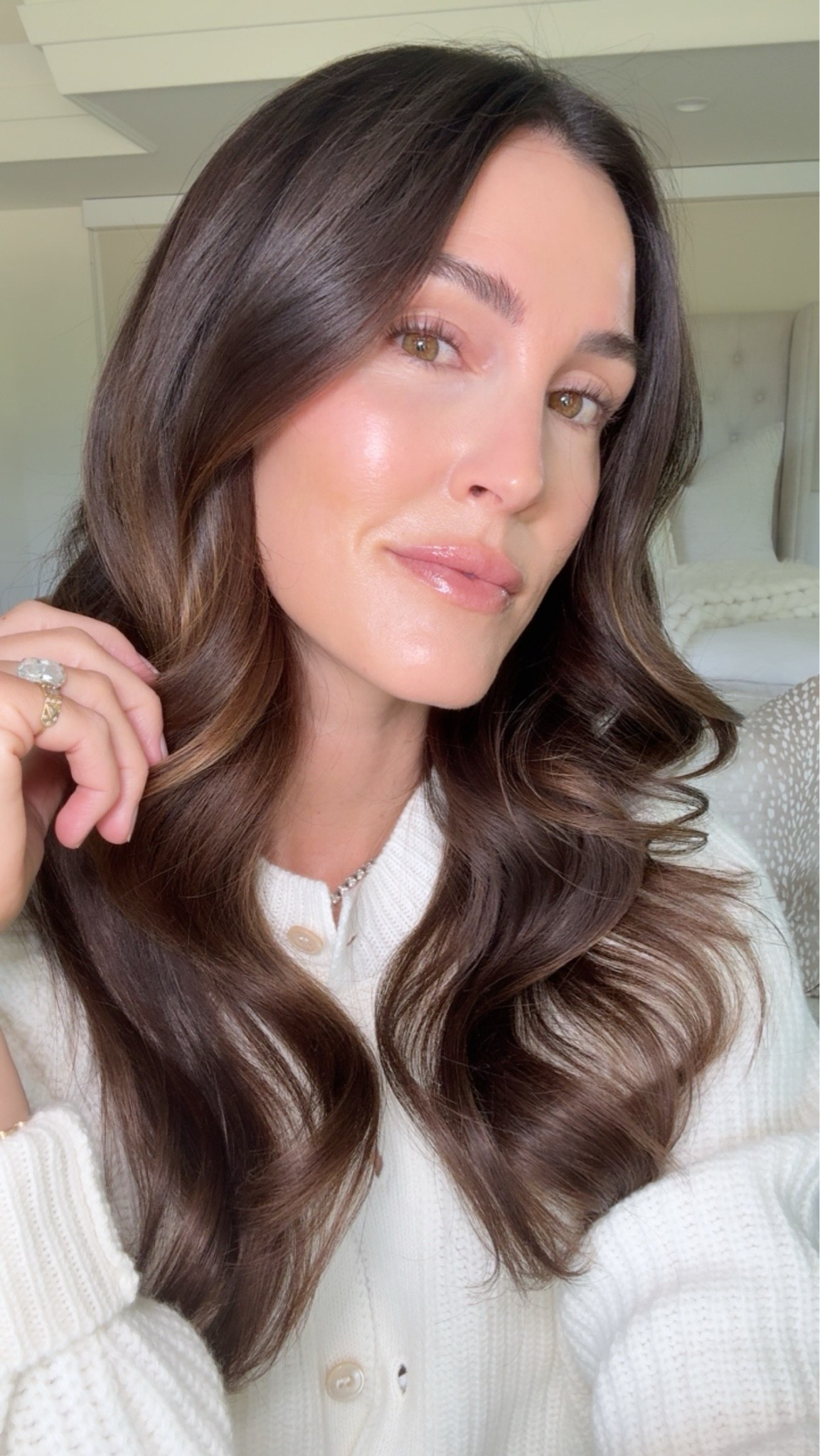 Clean 5 minute busy mom makeup sesh to get this look💁🏻‍♀️ below is what I used and the colors✨👇🏻
+ tinted moisturizer, three + half
+ concealer, 3.5
+ brightener, magic
+ clear brow gel
+ mascara, brown
+ liquid blush, papaya 
+ lip gloss, hibiscus 
+ blender 
+ setting spray

#LTKBeauty #LTKmorningroutine #LTKmomlife