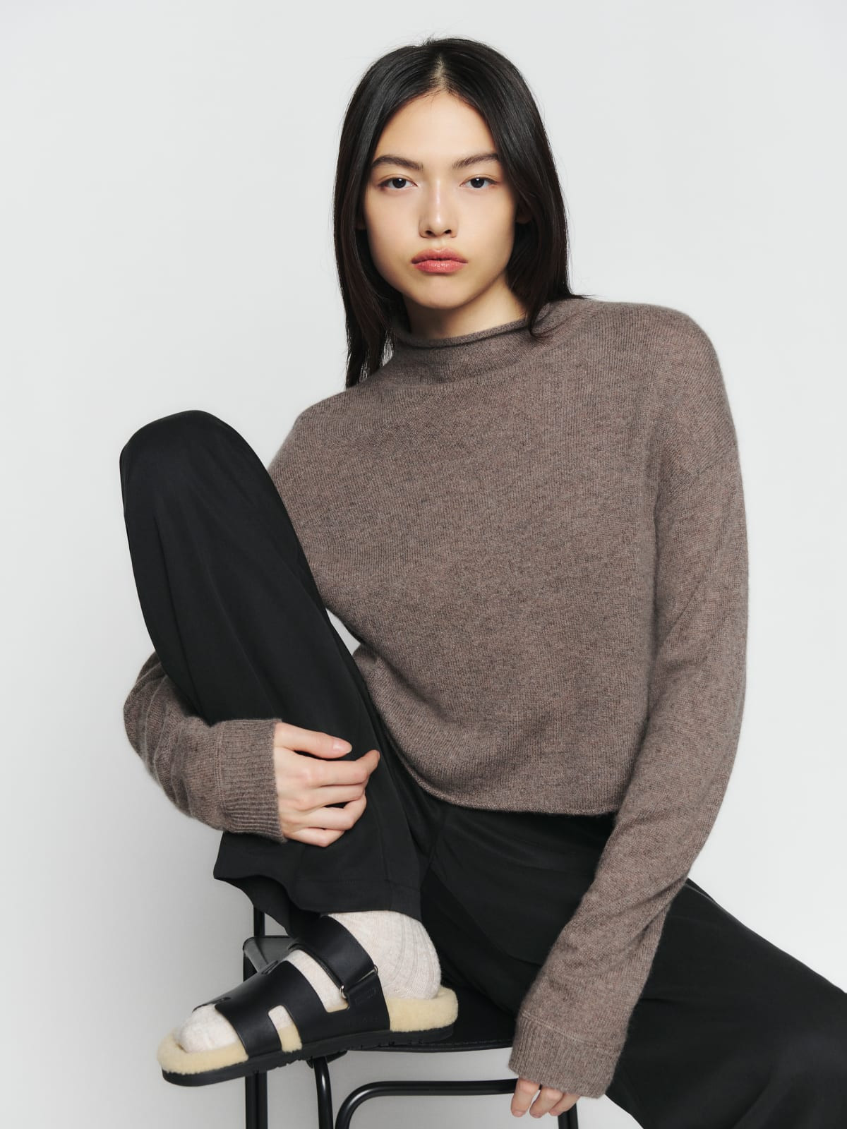 Cropped Cashmere Turtle | Reformation (Global)