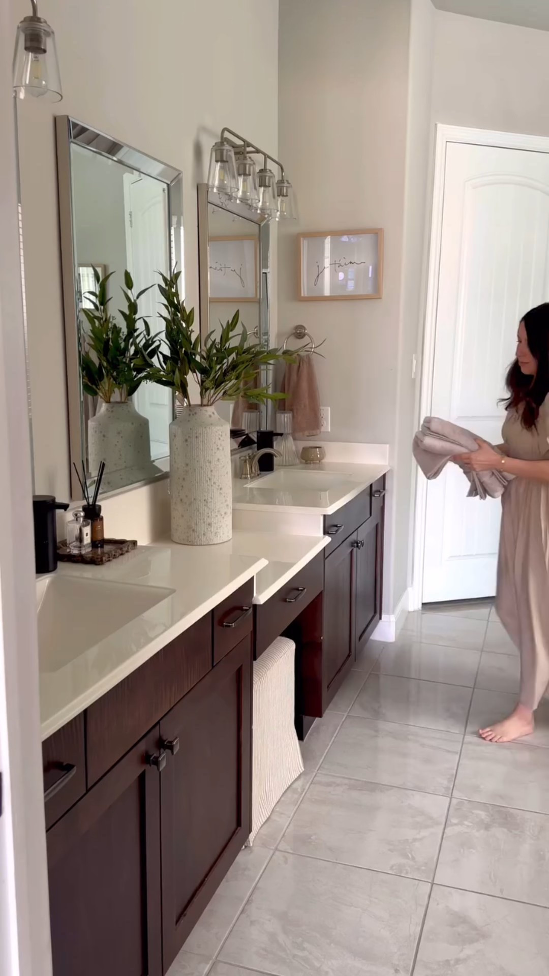 My secret for a spa-like bath space…

The softest towels from @cariloha! Plus, this dreamy spa robe? A must-have.

🌿 Save 30% with my exclusive coupon SHEILATRAN30

So plush, so luxe, and perfect for creating that spa-at-home feel. Fully embracing the relaxation vibes while giving this space a fresh feel. If you’ve been looking for the perfect towels, this is your sign! 

#Cariloha #SpaAtHome #SpringRefresh #bathroomdecor #bathroomdesign #bathroomrenovation

#LTKWatchNow #LTKHome #LTKSaleAlert