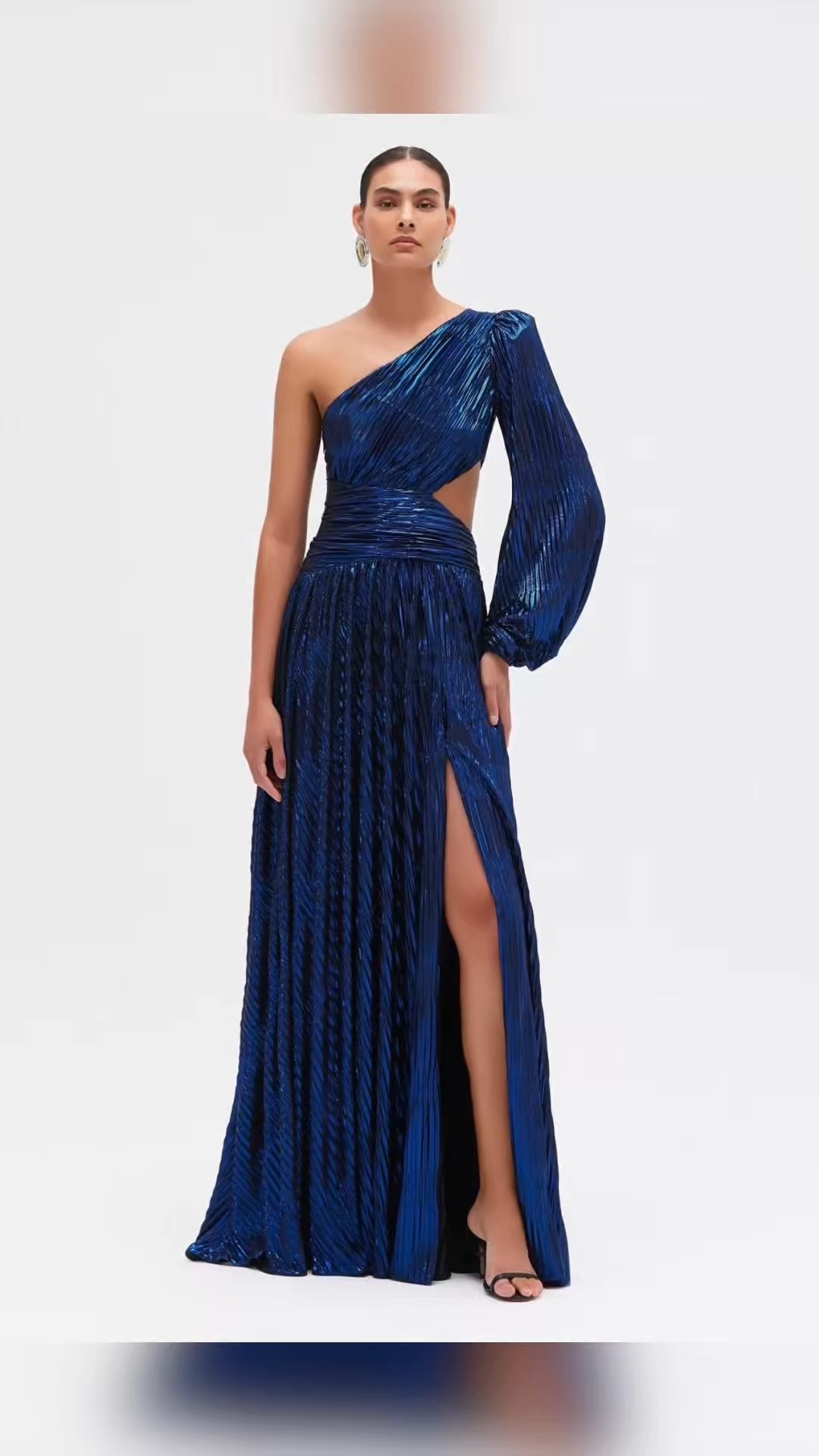PatBO Sapphire Metallic Gown | Brazilian Glamour | One-Shoulder Evening Dress

Metallic plissé one-shoulder gown by PatBO in deep sapphire — a Brazilian luxury statement piece with sculptural lines and fluid shimmer. Curated for Jet Set LatAM’s Sapphire in São Paulo collection.

#LTKTravel #LTKHoliday #LTKBeauty