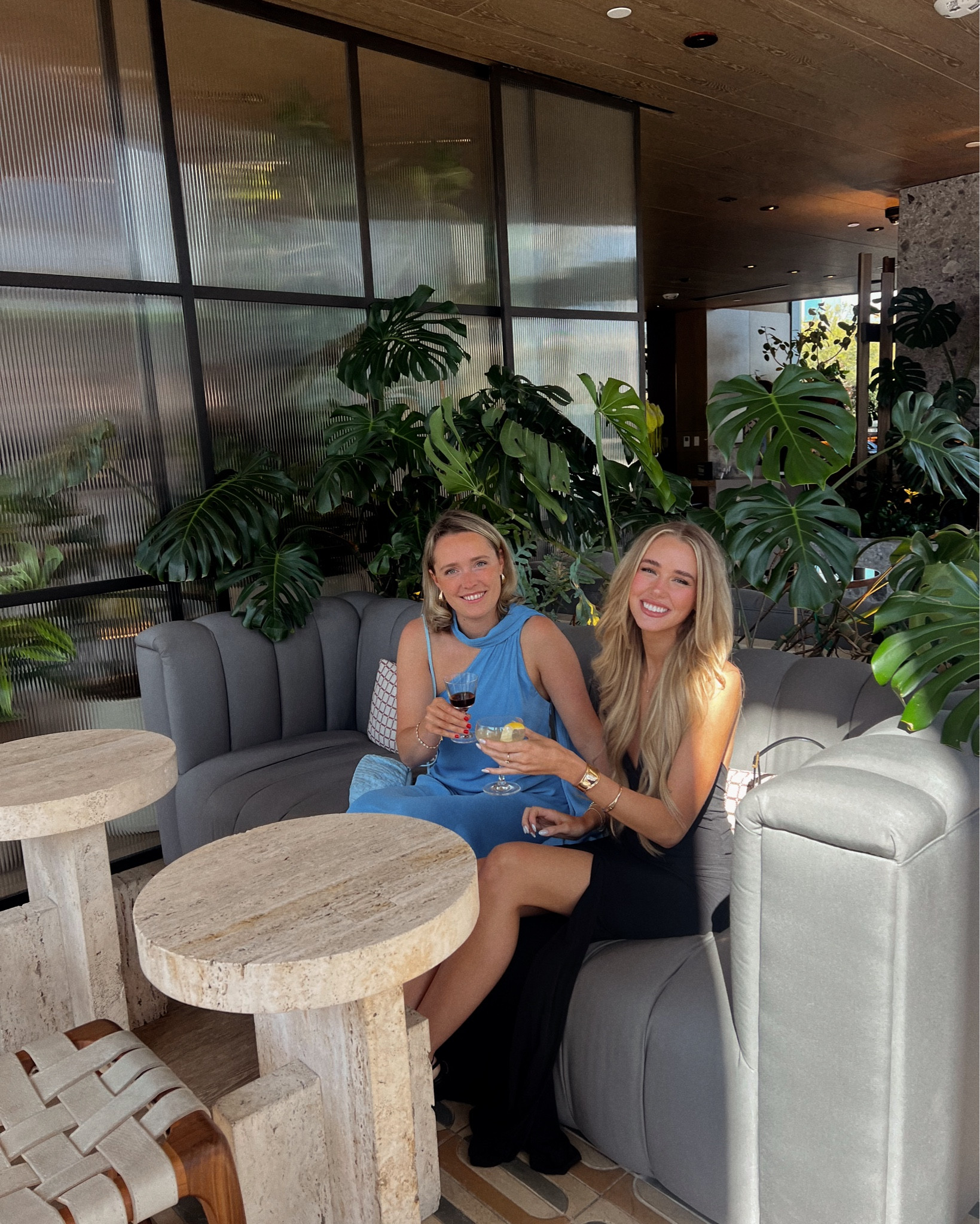 Wedding Guest Dress!
Size medium in the dress 
all products linked :)
my friend rented her blue dress from nully :)