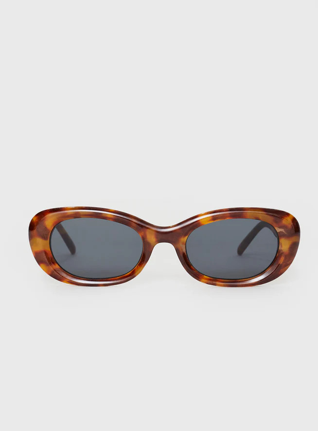 Calianna Sunglasses Brown Tort | Princess Polly US
