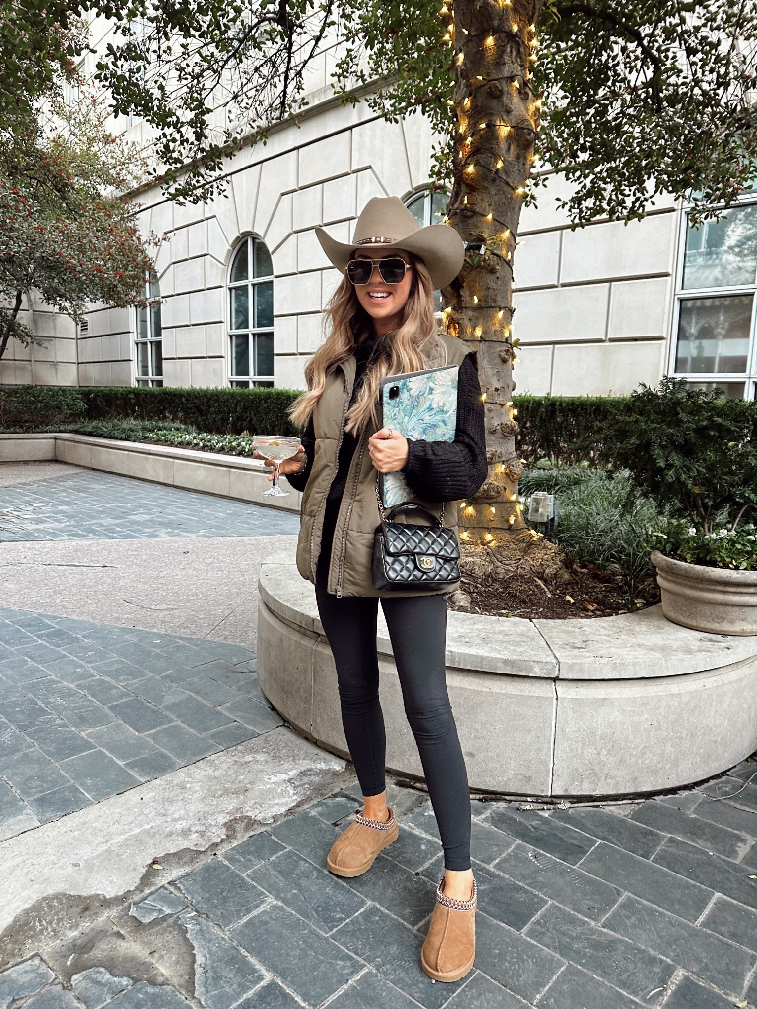 Casual Weekend Look 🤎

#LTKdayinmylife #LTKFindsUnder100 #LTKgrwm