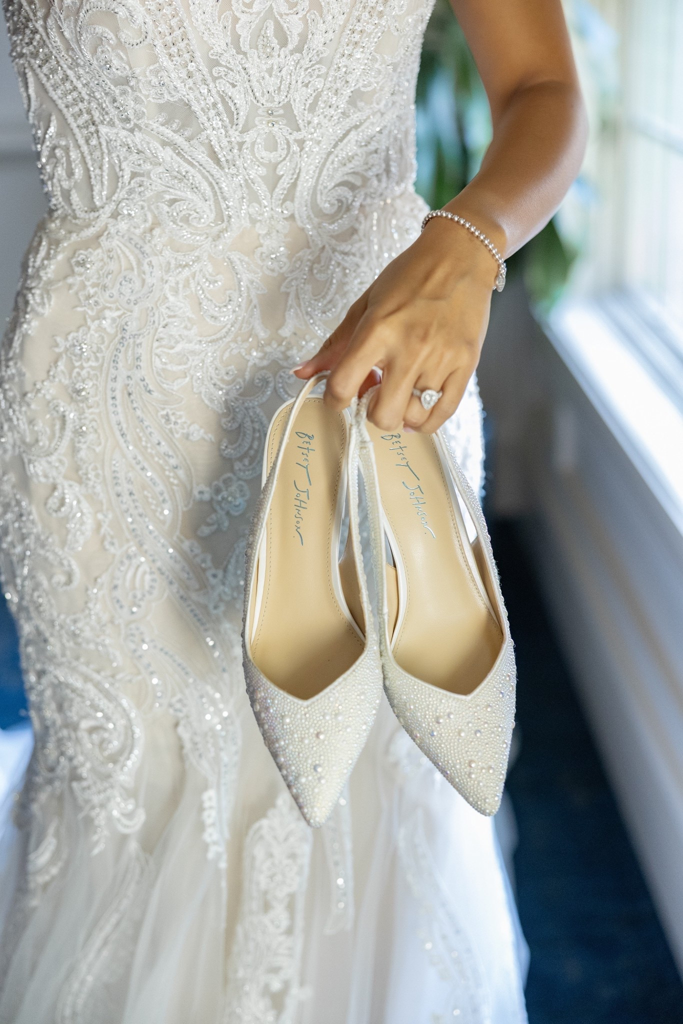 The most perfect wedding shoe & you’re something blue 🩵 #weddingshoe #weddinginspo #weddingmusthave #weddings #bride #bridetobe #shoes #heels #musthave