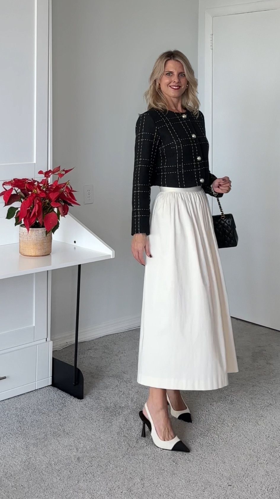 My exact shoe is no longer available.   I linked similar 

#LTKparties #LTKfindsunder100 #LTKSeasonal