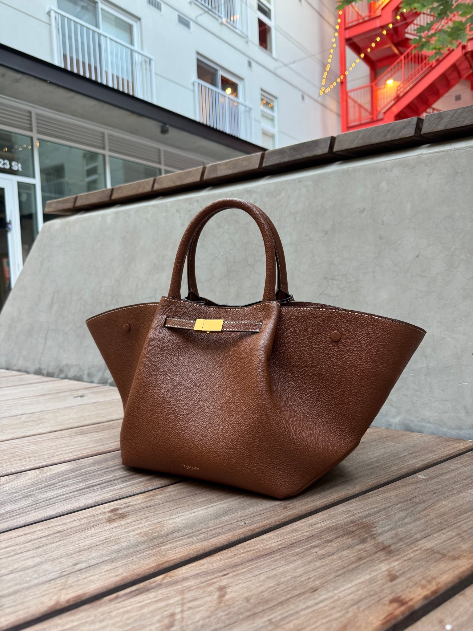 🤎🤎 🤎

#LTKmodest #LTKstyletip #LTKcanada