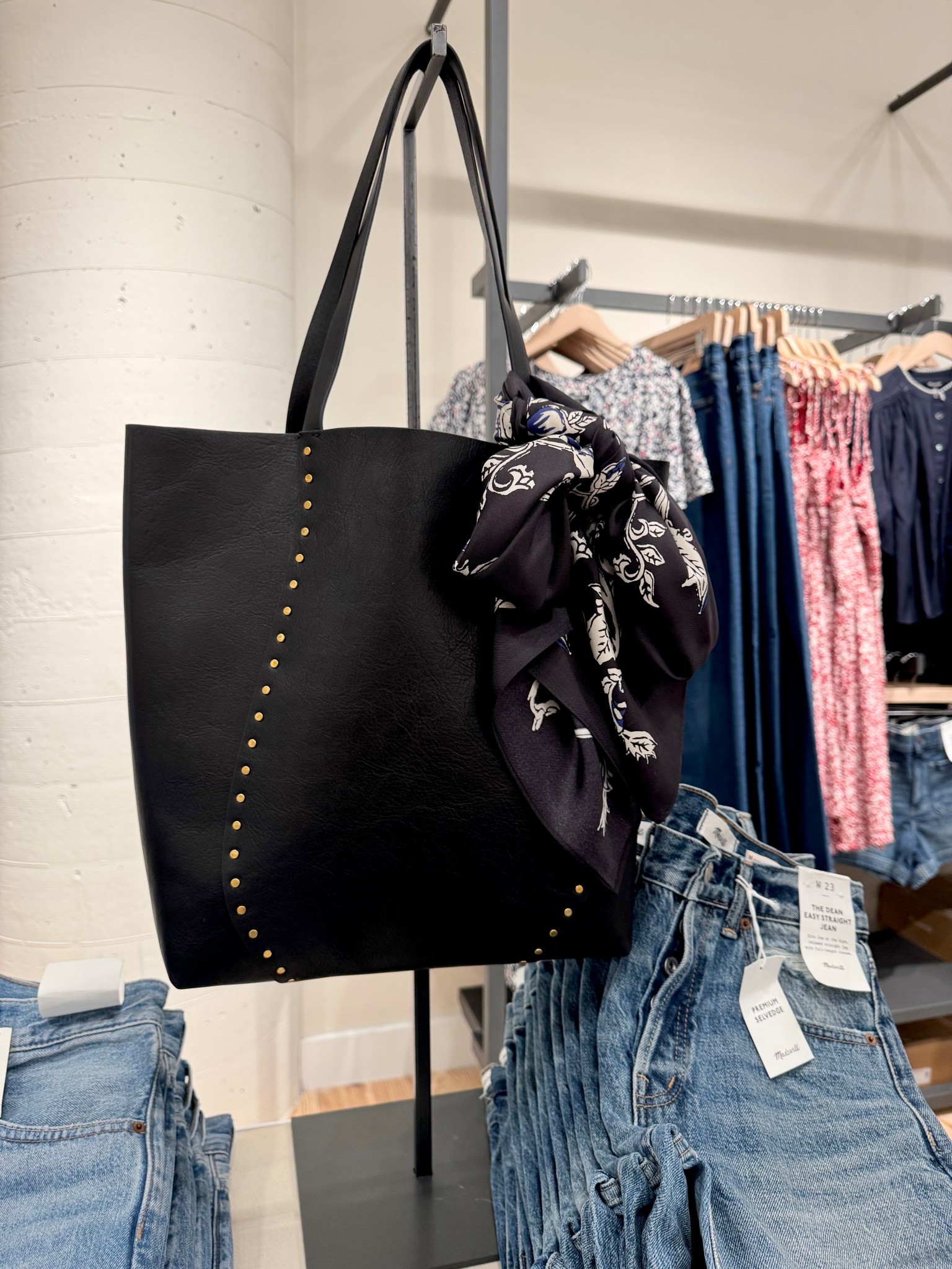 LTK x Madewell steals 🛍️✨
I love this black leather tote with gold studs and the cute scarf takes chic to the next level! 

➡️ Don’t miss out—Madewell sales are that good. Shop them now while they last!

#eanesinteriors #madewellstyle #madewellfinds #madewelljeans #balloonjeans #denimtank #madewellbag #stripedshirt #madewellsale #labordaysale #ltkfallfashion #ltkstyle #ltkunder100 #denimlove #neutralstyle #closetstaples #madewellcloset #ltkseasonalstyle


#LTKSaleAlert #LTKStyleTip #LTKxMadewell
