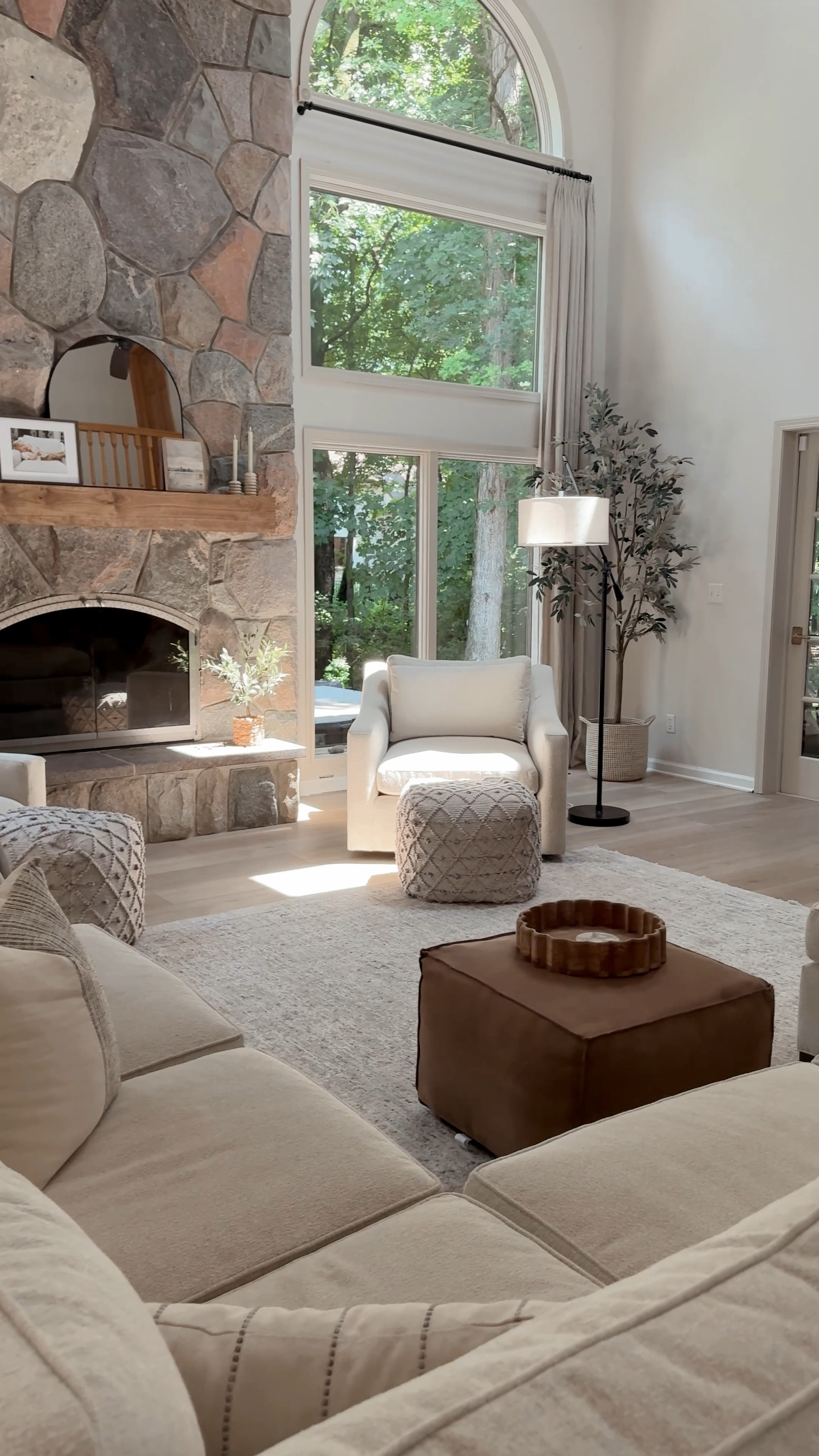 Some of my fav kitchen & living room items are on sale right now @wayfair 🚨 get up to 75% off!! 

Living Room | Kitchen | Furniture | Home Decor | Wayfair 

Come Stay Awhile, Amanda Vernaci

#LTKHome #LTKSaleAlert