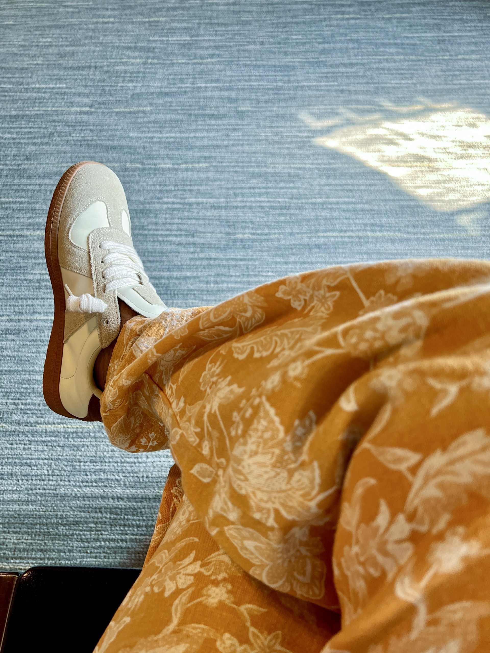 Not a sneakers girl… until these. 🫢 I never thought I’d be loyal to a pair of kicks, but this underdog sneaker surprised me in the best way. From airport sprints to cobblestone strolls, it’s been my ride-or-die for the past few summers. Needless to say, yes, I lived in them. As a petite, I love the subtle platform that gives me height without compromising comfort. Linking my tried-and-true travel sneakers + a few platform picks I’m eyeing. #PetiteFashion #TravelStyle #PlatformSneakers  #NewBalanceSale 

 #LTKActive #LTKSaleAlert #LTKStyleTip