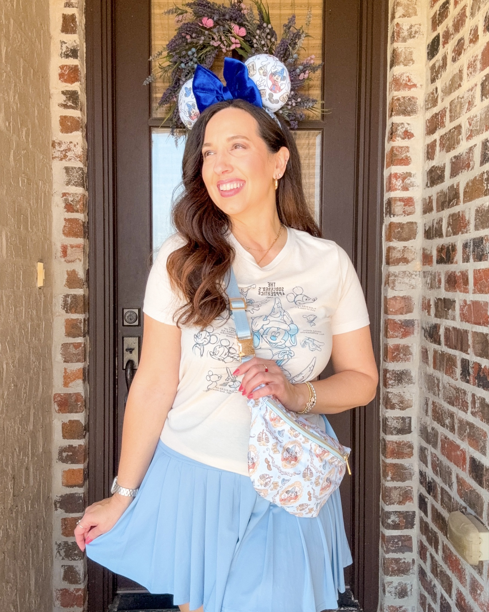 Sorcerer Mickey vibes, but make it a park day fit 🪄✨A little magic in every detail 💙


#LTKTravel #LTKActive #LTKmomlife