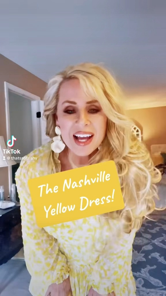 My Tiktok friends loved this dress and I think you will too! You can find the exact “Skies are Blue” dress at Sarah’s Style box rentals, or these close look a likes! #yellowsummerdress #thatsstrishy 