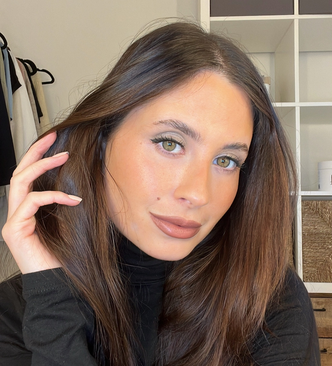 90’s makeup 

#LTKSeasonal #LTKHoliday #LTKunder50