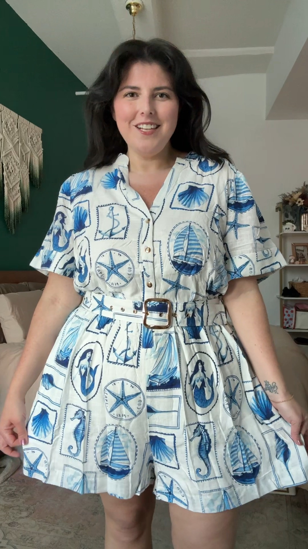I feel like a coastal cutie in this romper! It’s linen and not stretchy. I love the print and it’s so fun for the summer! I’m wearing a size 16.

#LTKPlusSize #LTKTravel #LTKSeasonal