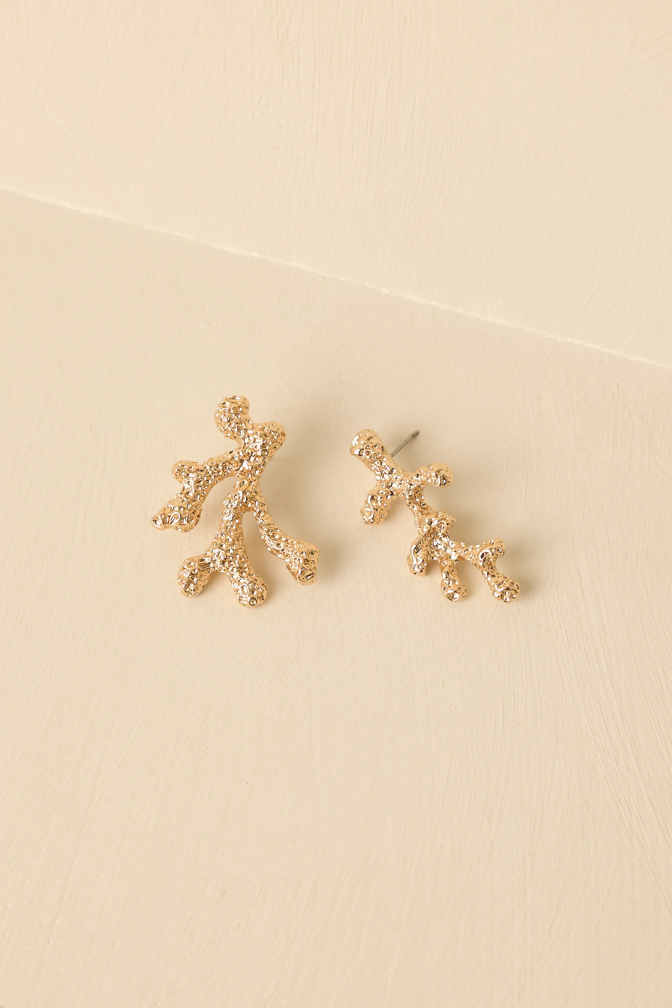 Golden Shoreline Gold Coral Drop Earrings | Red Dress