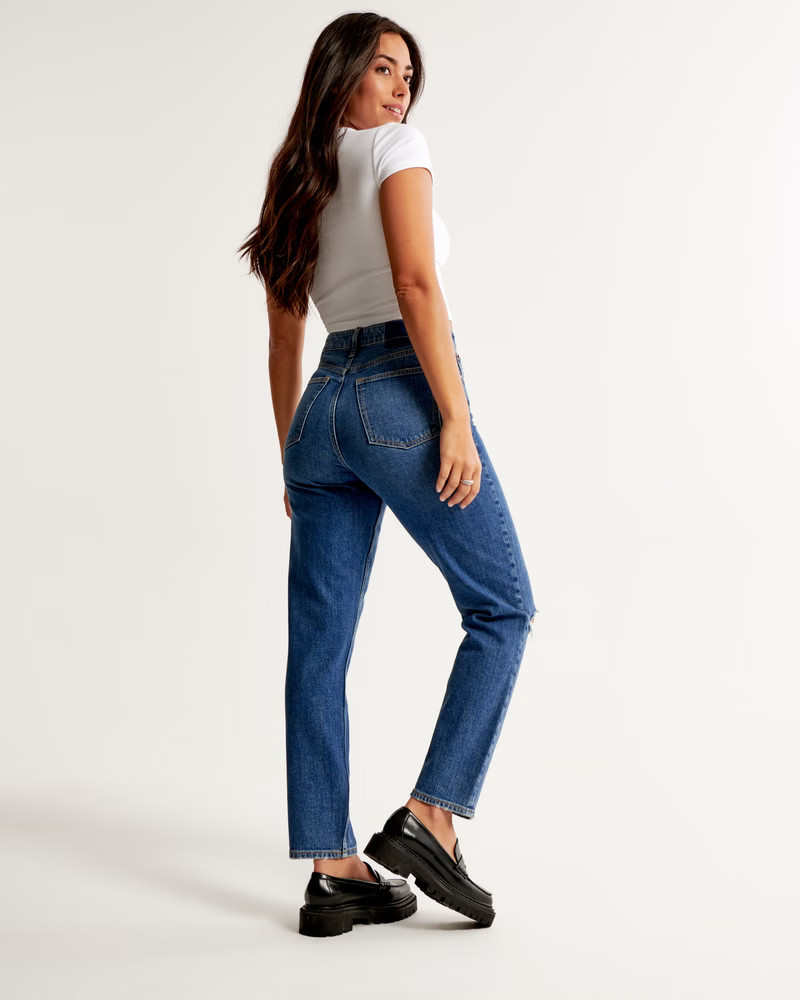 Curve Love High Rise Mom Jean | Abercrombie & Fitch (US)