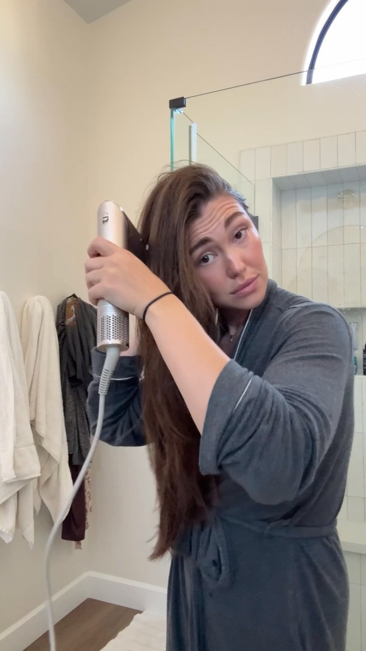 Kosas 25% off site wide 
Ilia 20% offf site wide (25% off order $150+)
Merit 20% off site wide

Kosas Dreambeam shade golden glow
Ilia Super Serum Skin Tint shade Paloma 
Kosas Revealer Super Creamy + Brightening Concealer with Caffeine and Hyaluronic Acid shade Tone 3.2 O
Merit bronze balm sheer scultping bronzer shade seine 
Ilia multi stick shade at last 
Kosas Air Brow tinted clean volumizing eyebrow gel shade medium brown OR shade clear
Ilia limitless lash mascara shade after midnight 
Kosas Wet Lip Oil Gloss shade glossy clear

Honorable mentions I use occasionally:
Ilia in full micro tip eyebrow pencil shade soft brown
Merit Day Glow Dewy Highlighting Balm shade citrine 
Merit No. 1 Tapered Blending Brush
Merit The minimalist perfecting complexion foundation and concealer stick shade linen
