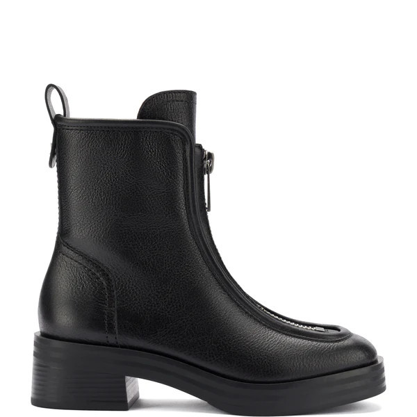 Nicole Lo Boot In Black Leather | Larroude