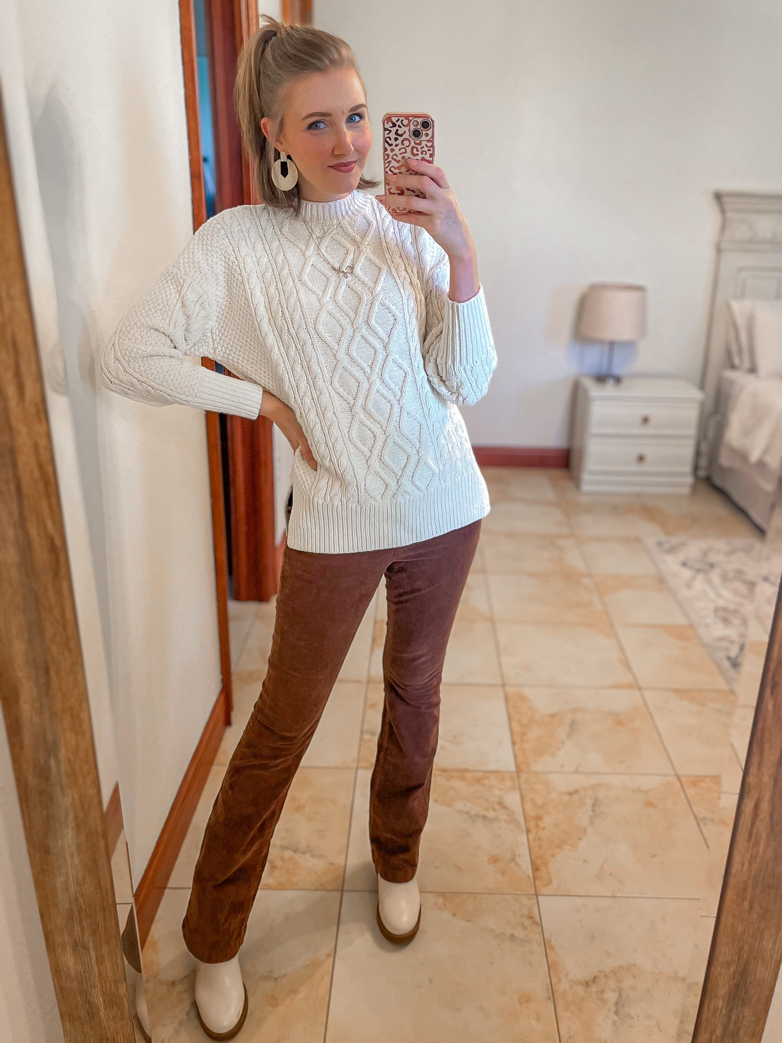 Cozy casual OOTD 🤎

#LTKfindsunder50 #LTKSeasonal