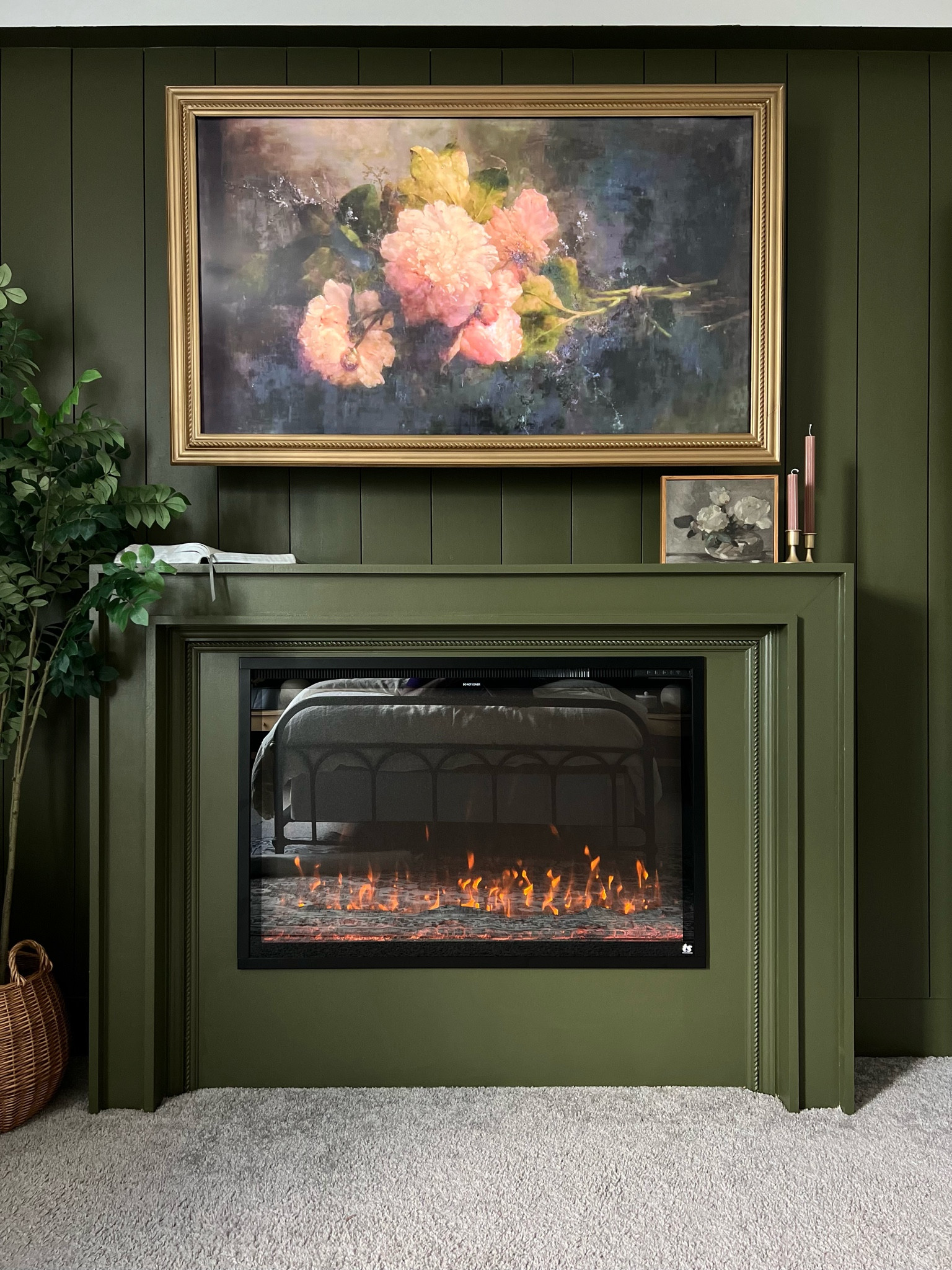 In love with The Vintage charm that I have created within our guest room space. The Diy frame was definitely the icing on the cake. 

#LTKfindsunder50 #LTKfindsunder100 #LTKhome