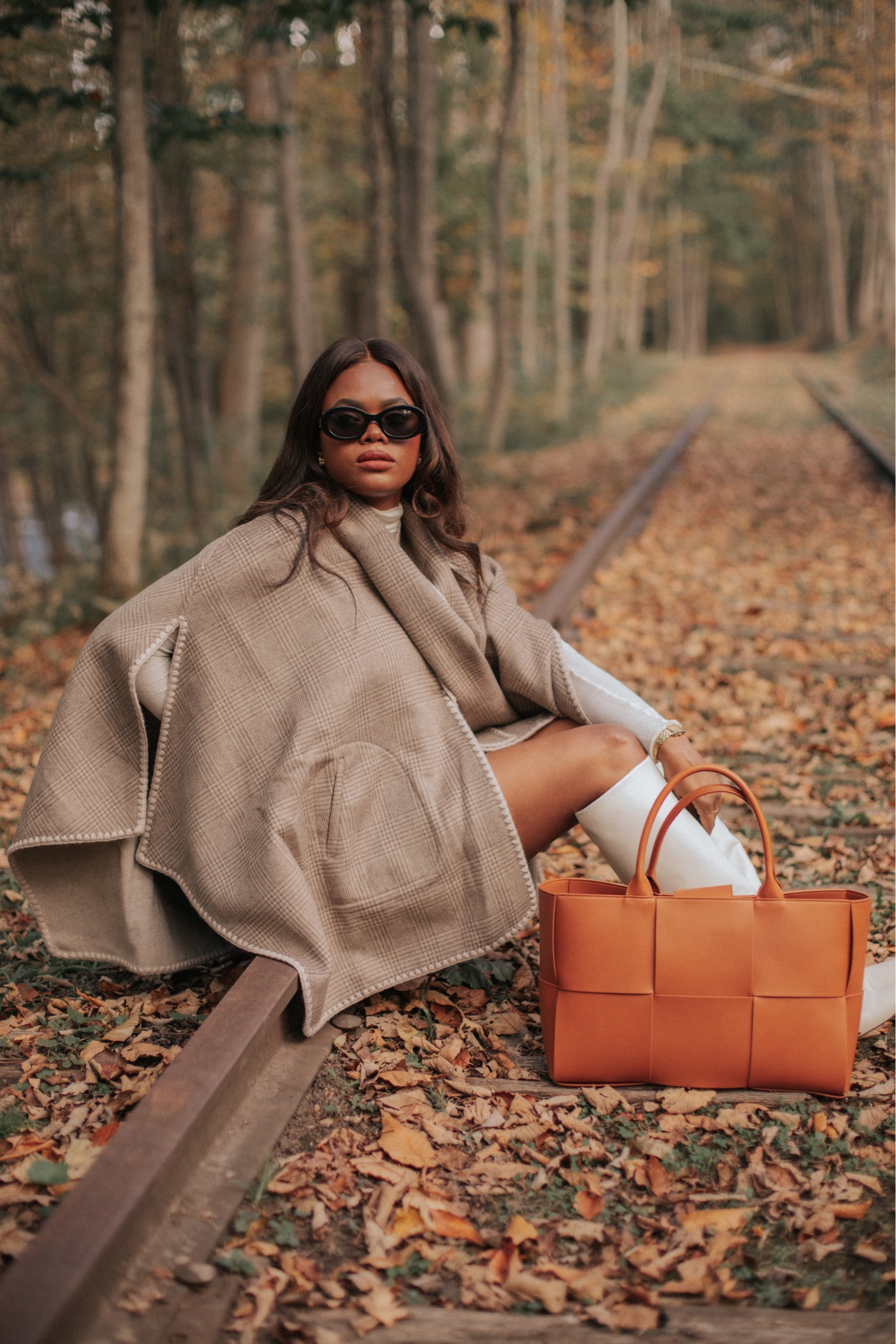 Code : DADOUCHIC20 from 10/13 – 10/16 
 20% off discount full-priced items.  

#jmc #toteme #totemescarfcoat #poncho #falloutfit 

#LTKstyletip #LTKworkwear