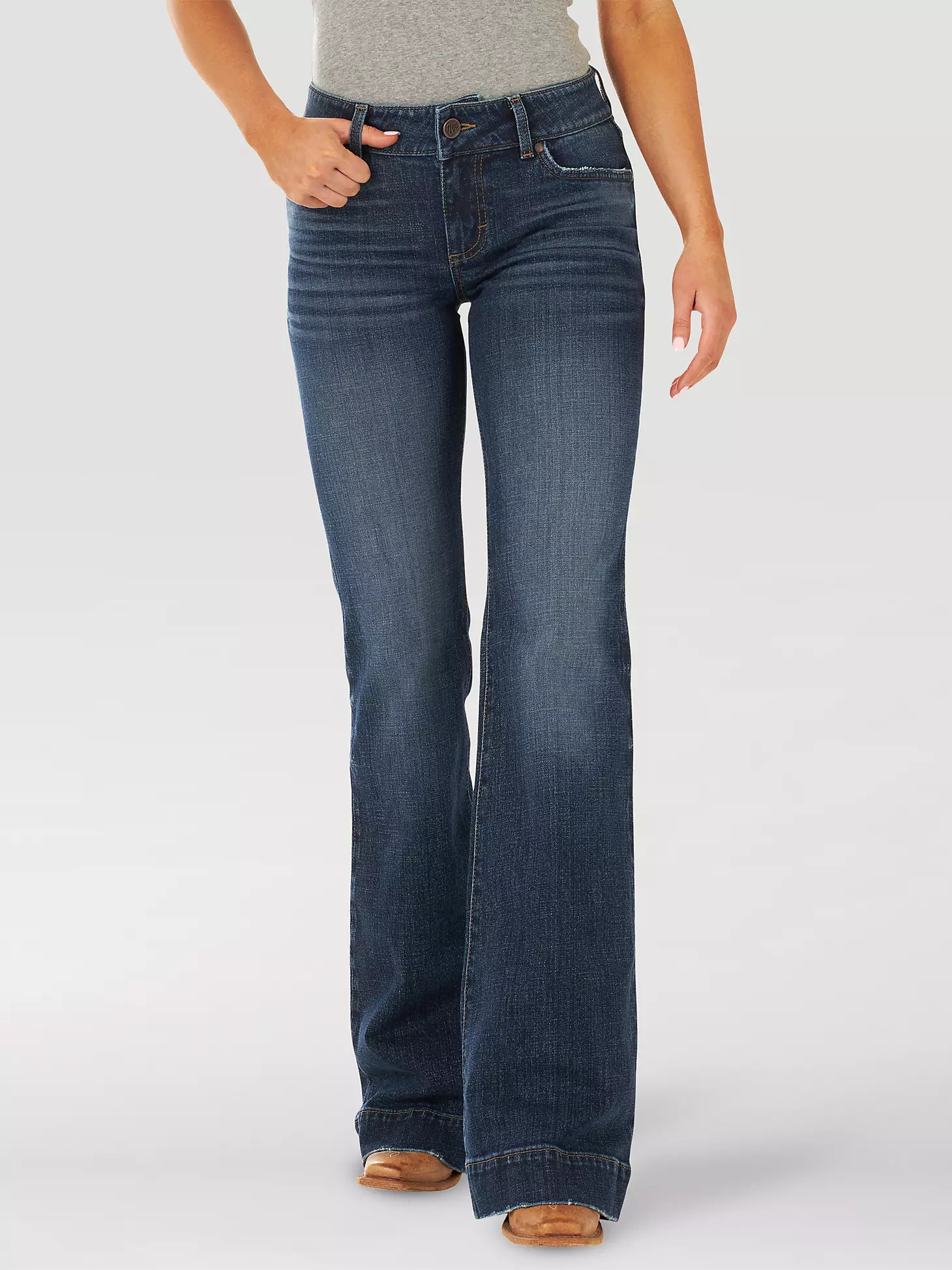 Women's Wrangler Retro® Mae Wide Leg Trouser Jean in Shelby | Wrangler