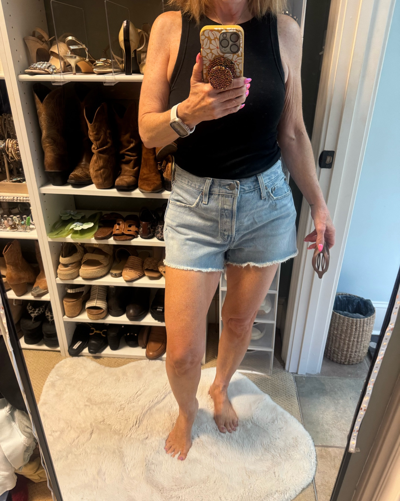 You know I love a good pair of button up original Levi shorts!

#LTKOver40 #LTKmomlife #LTKootd