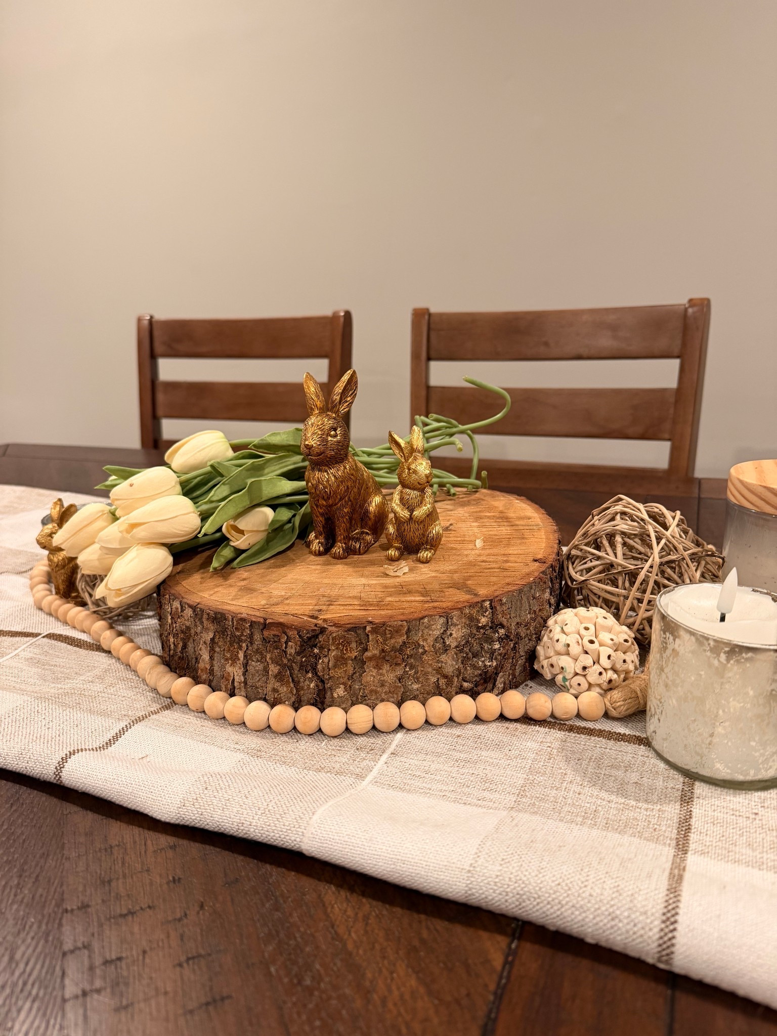 My favorite Easter table centerpiece 🐰✨

#LTKdayinmylife #LTKSeasonal #LTKHome