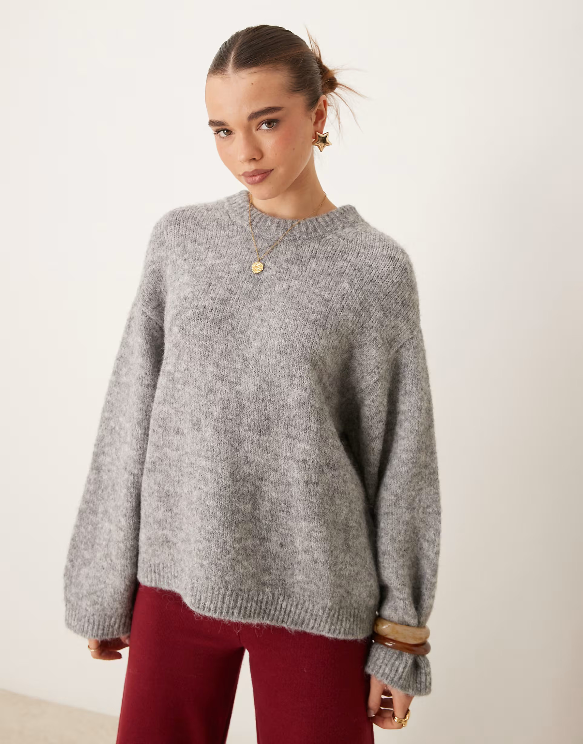 Jersey gris oscuro melange extragrande de punto muy suave de Gina Tricot | ASOS (Global)