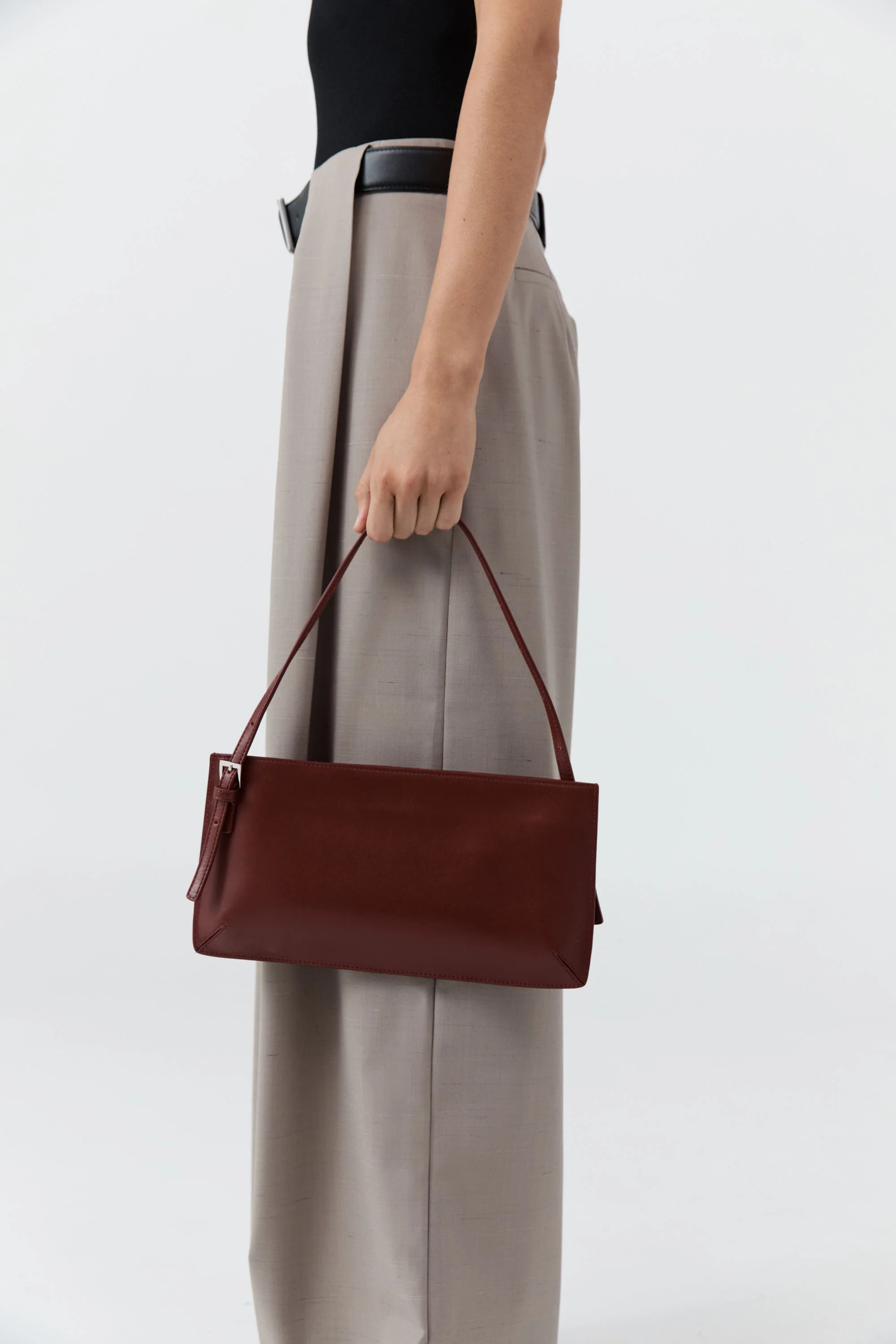 90s Belt Bag - Mahogany | St. Agni (US, UK, EU)