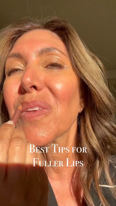 My best tips for natural fuller lips with all clean makeup! 💋 
Shop the exact #glowgirlcertified products shown here.
⠀⠀⠀⠀⠀⠀⠀⠀⠀
✨Apply a tinted moisturizer over lips before lining them to use as a base or primer. 
✨Use a lip liner that is one shade darker than your natural lip color. I like a nude brown with pink undertones.
✨Always over-line your lips right outside the lip line to create an illusion of a fuller lip.
✨Apply a shade of lip color that contrasts a bit with the liner. I like using this lip to cheek product! 
✨Use a neutral pink shade of gloss to blend. Mwah 😘

#cleanbeauty #makeuptutorial #liptutorial

#LTKover40 #LTKfindsunder50 #LTKbeauty