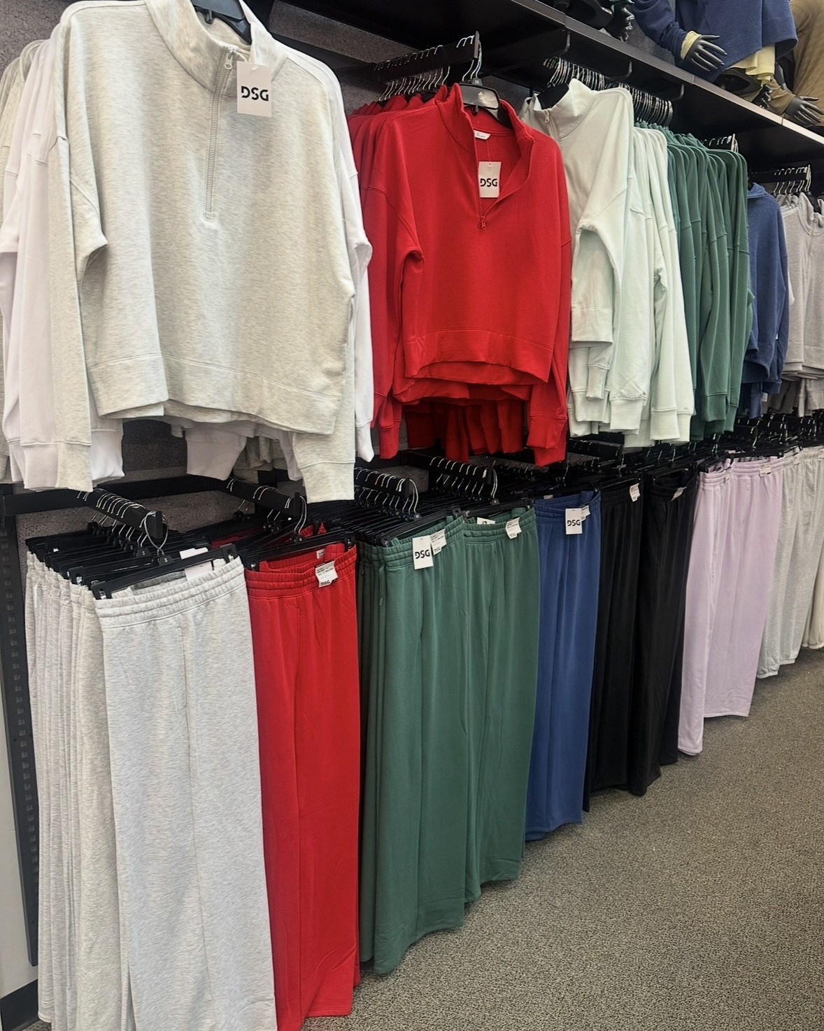 My ride or die sets— I live in these. Not lying lol. Wear size small in the top and bottoms 

#LTKmomlife #LTKootd