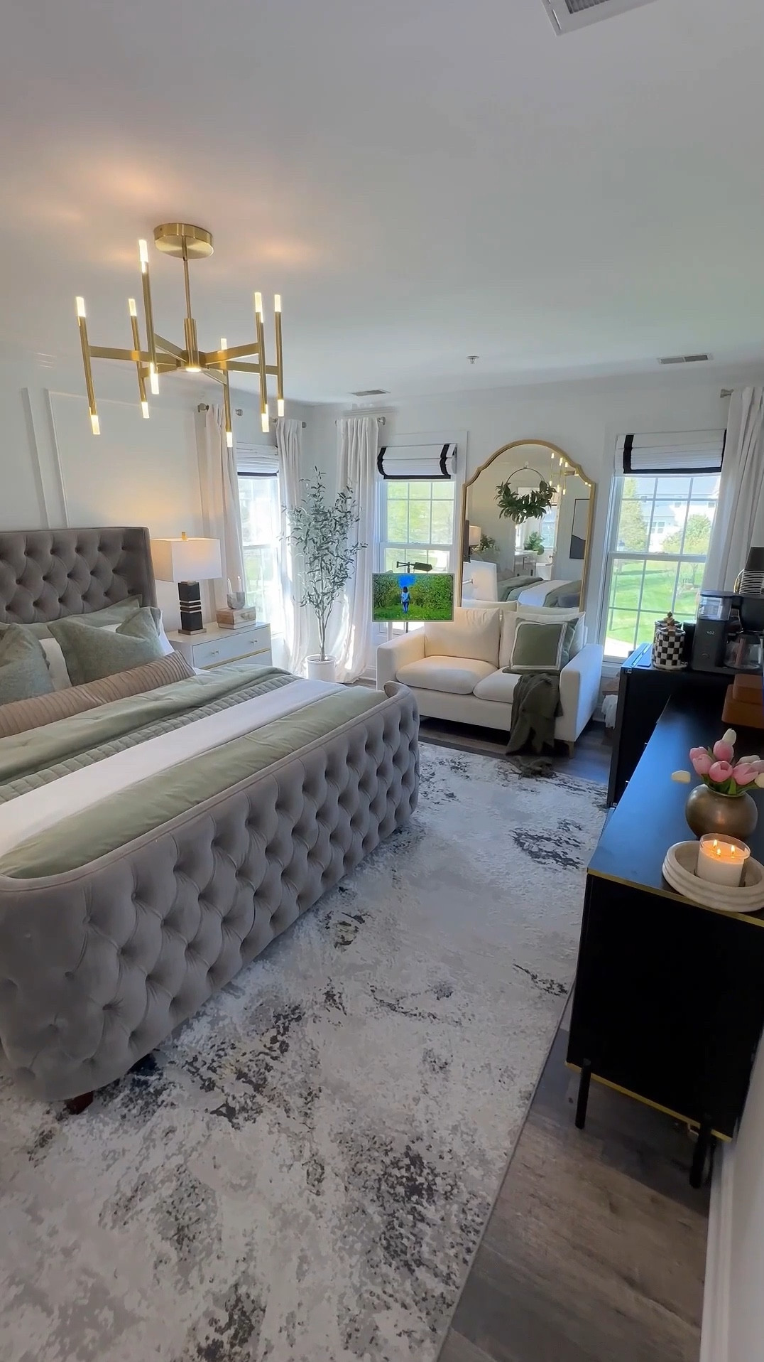 Give your bedroom a serene green refresh for summer! Absolutely loving this color, what do you think? 🌿

#interiordesign #bedroomdecor #bedroomrefresh
