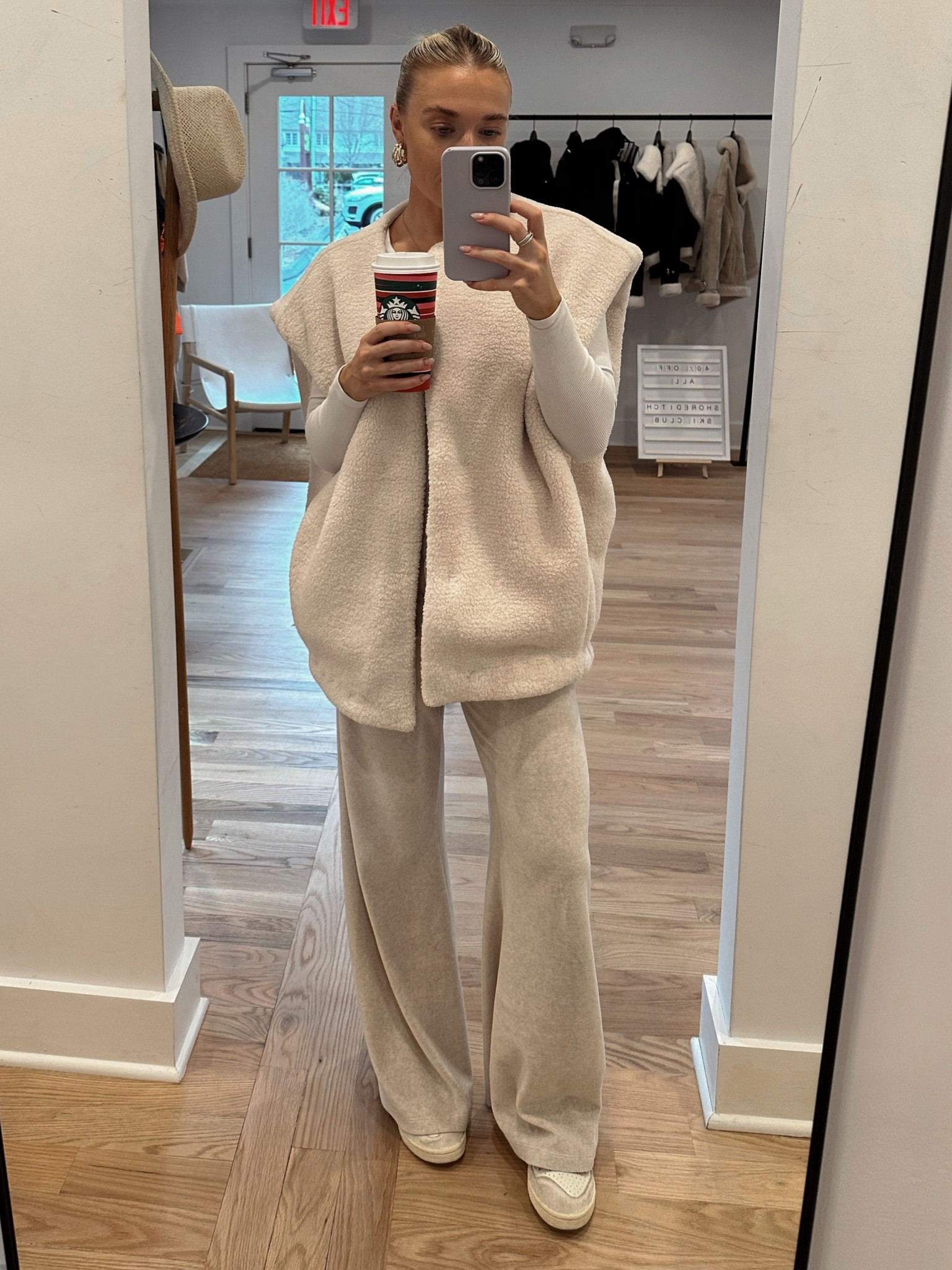 This self-contrast sherpa vest from Anthropologie is the ultimate blend of style and comfort, and I can't get enough! 🍂 Whether you're layering up for a chilly day out or adding a chic touch to your indoor ensemble, this vest has you covered. Its unique texture and versatile design make it a must-have for any fashion-forward wardrobe. Swipe right to see how I've styled it, and click the link in my bio to make it yours today! 💖 #FallFashion #CozyChic #AnthropologieStyle



#LTKHoliday #LTKstyletip #LTKSeasonal