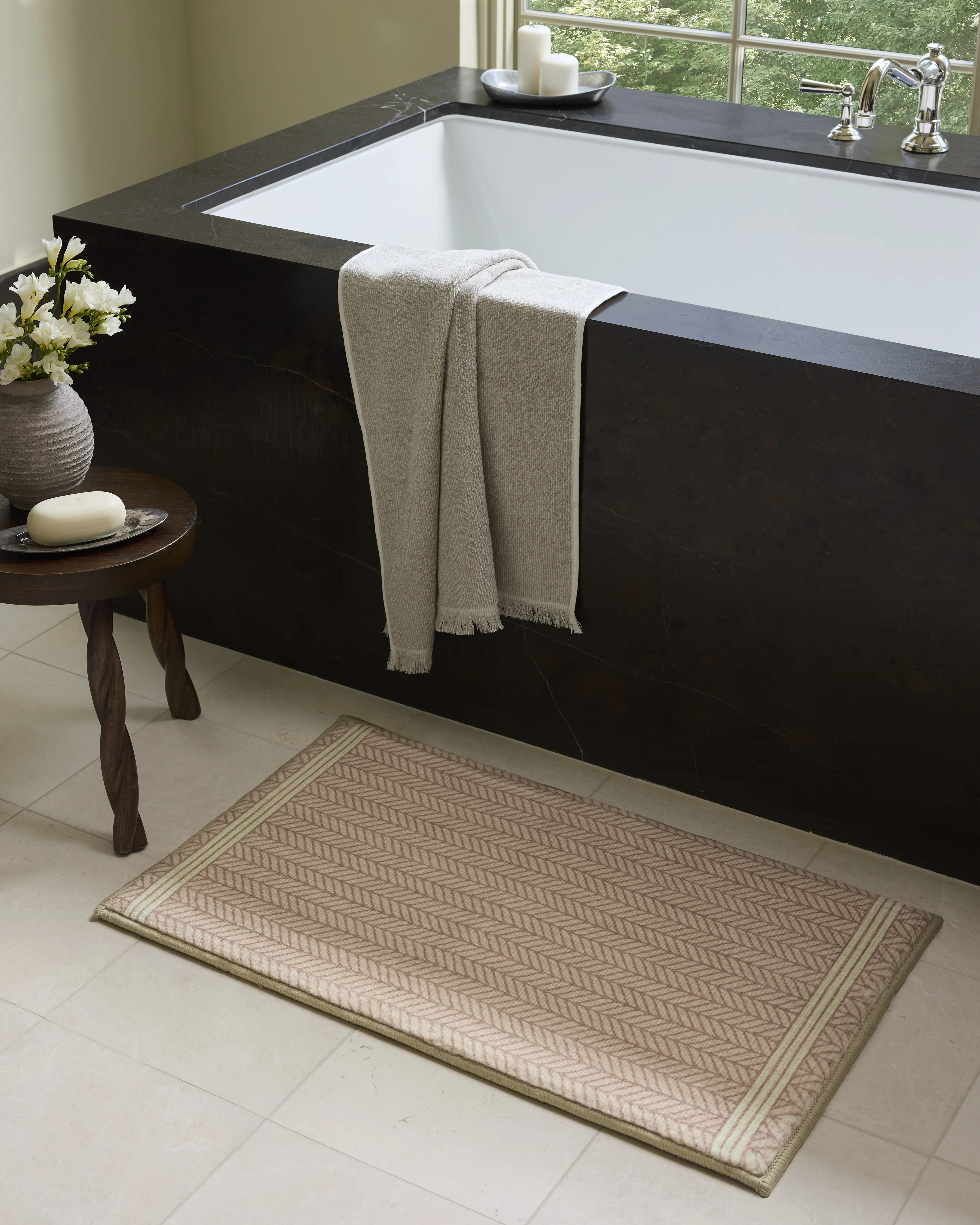 Chris Loves Julia x Loloi Marvin Blush / Ivory Bath Mat | Wayfair | Wayfair North America