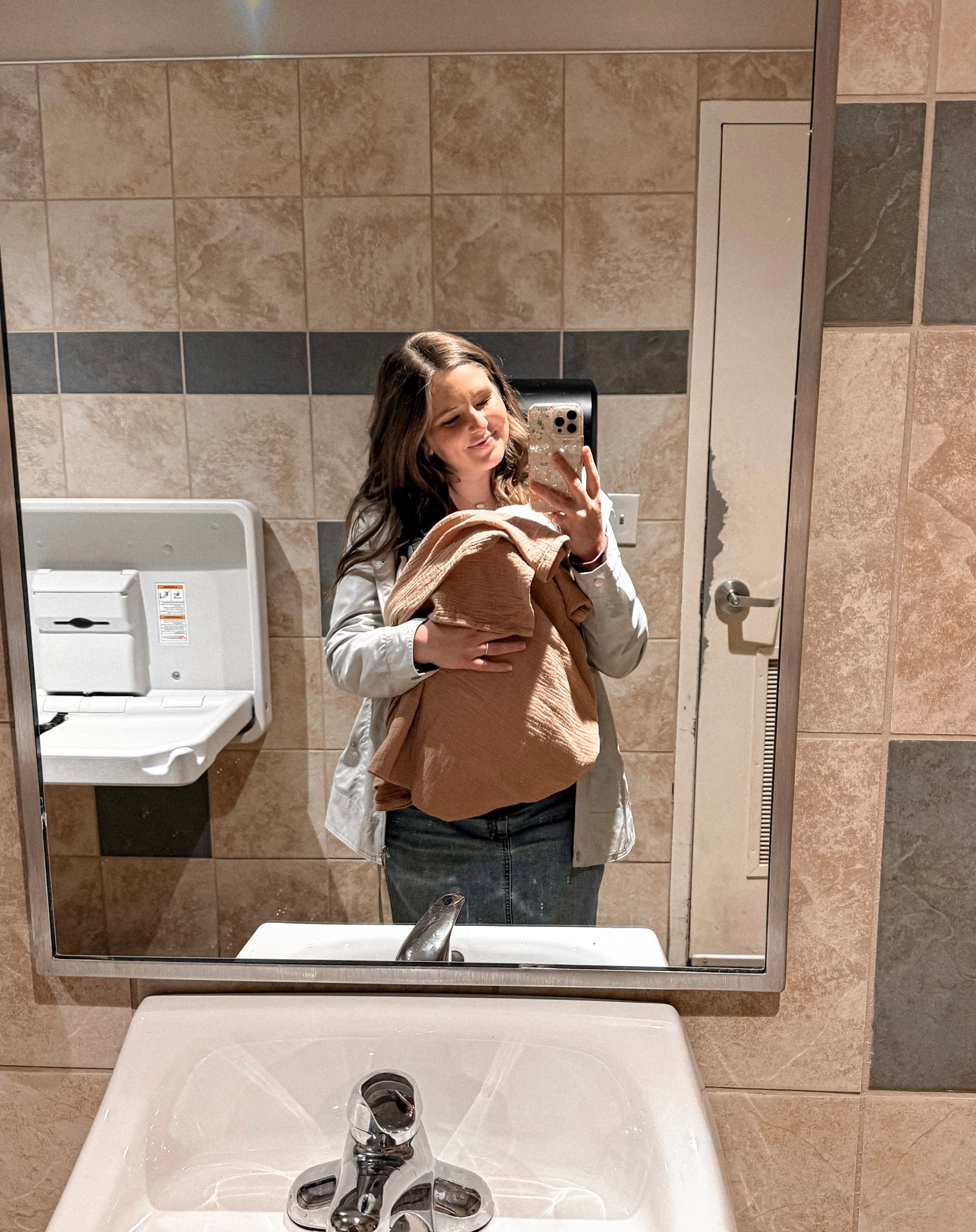 Baby wearing + mama ootd essentials 🤎

I LOVE carrying my little one + these have been some of my favorite things that have made this mamas life better! 🫶🏻

#amazonfinds #walmartfinds #momlife #mama #babyessentials #modestfashion

#LTKBaby #LTKFindsUnder50 #LTKGiftGuide