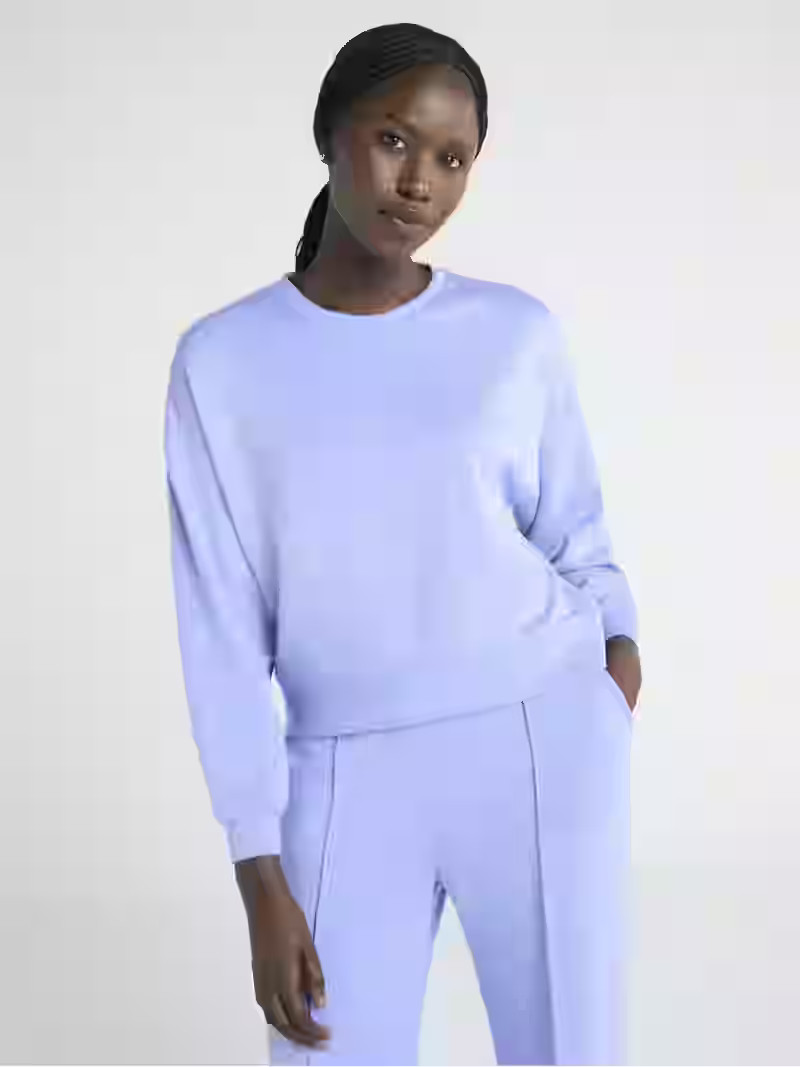 Scoop Women's and Women's Plus Ultimate ScubaKnit Cropped Sweatshirt with Drop Sleeves, Size XS-4... | Walmart (US)