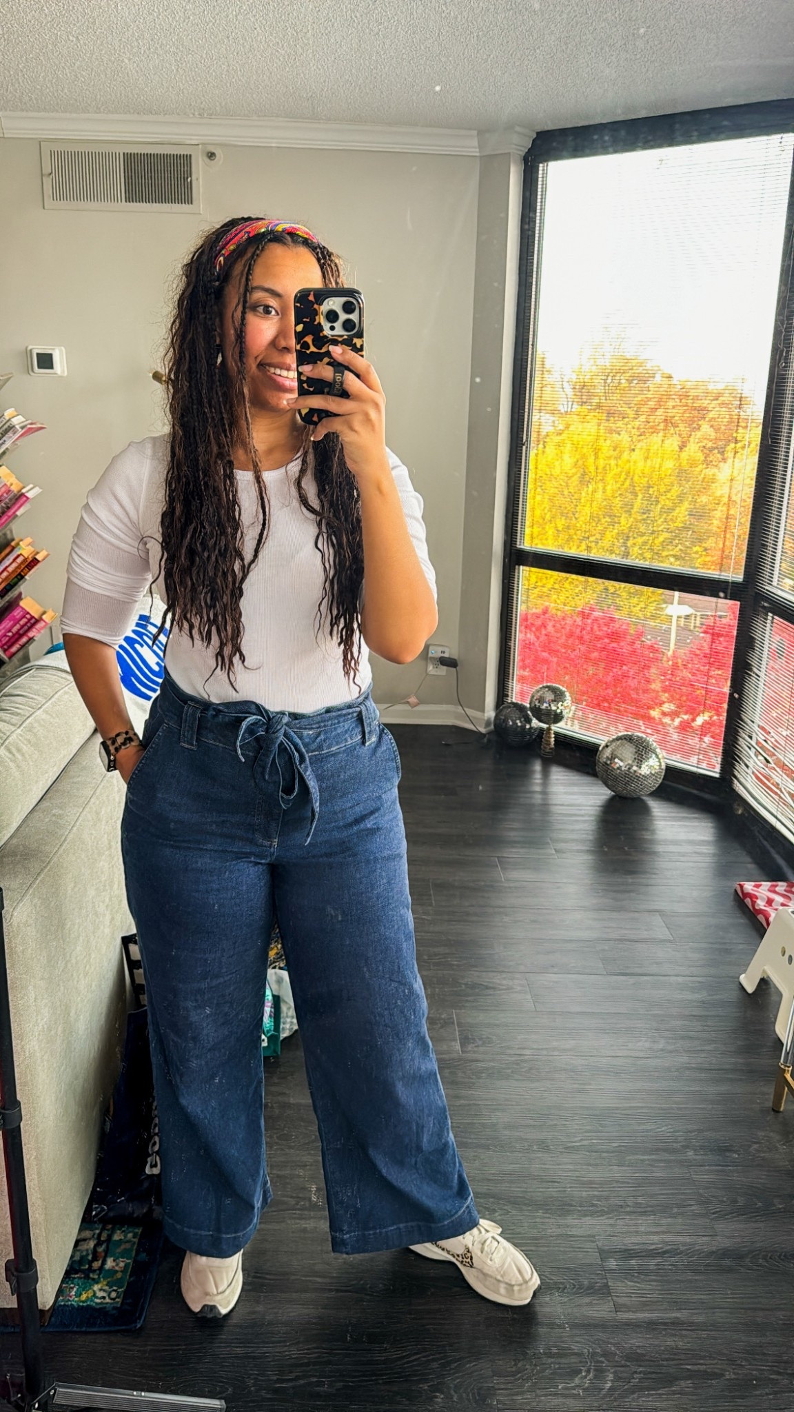 What I wore for a Sunday of catching up with a friend and a basketball game! // paperbag jeans, tie waist jeans, wide leg jeans, long sleeve white tshirt, scarf as a headband, weekend casual outfits

#LTKStyleTip #LTKFindsUnder50 #LTKFindsUnder100