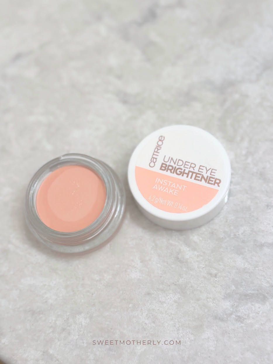 My $4 instant wake-up secret!!! This under eye brightener is a steal!!!

Full coverage foundation
Cream blush
Waterproof mascara
Brow shaping gel
Hydrating primer
Setting powder
Lip oil gloss
Eyeshadow palette
Long wear makeup

#LTKSeasonal #LTKSaleAlert #LTKBeauty