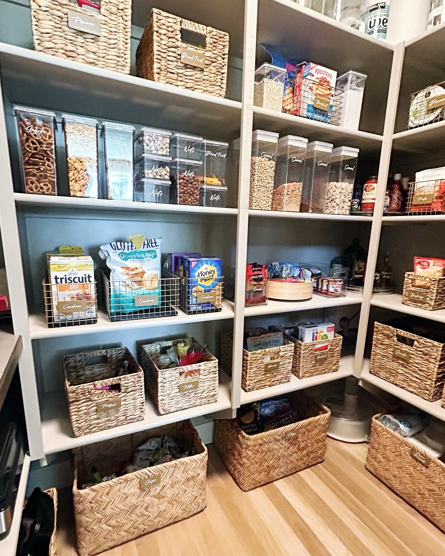 If Pantry Perfection is your Passion then we should be friends! Check out our latest organizing project.

#jkehomereset #organization #pantryorganization #pantrygoals #pantrydesign #homestyle #organized #getorganized #homeorganizer #boiseorganizer #idahohomes #movetoidaho #eagleidaho #meridianidaho #skymesameridian #skymesahomes #skymesa #ambergamble #professionalorganizer