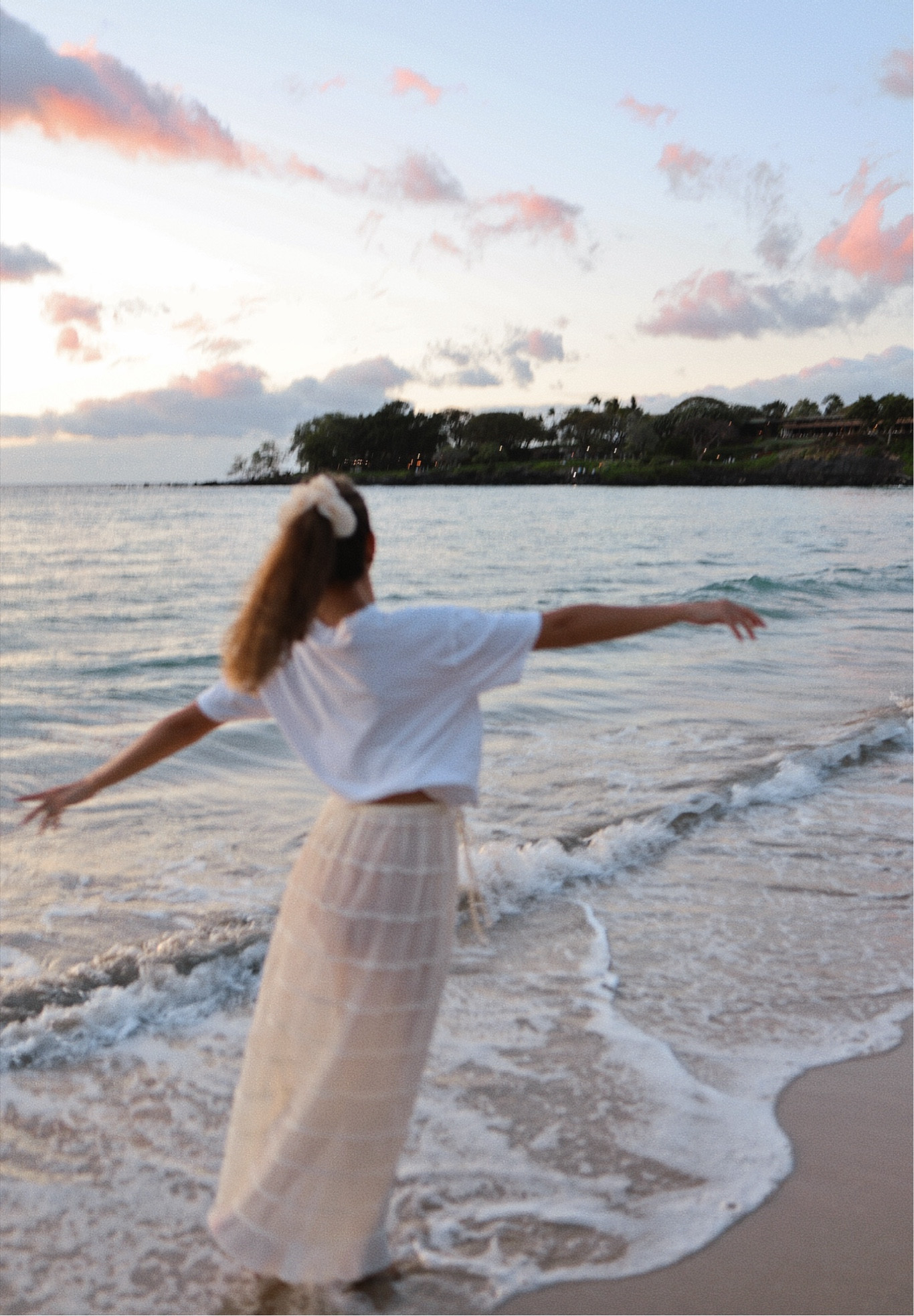 Hawaii OOTD 🐚

#vacationoutfit #amazonoutfit #springoutfit #summeroutfit 

#LTKstyletip #LTKfindsunder100 #LTKfindsunder50