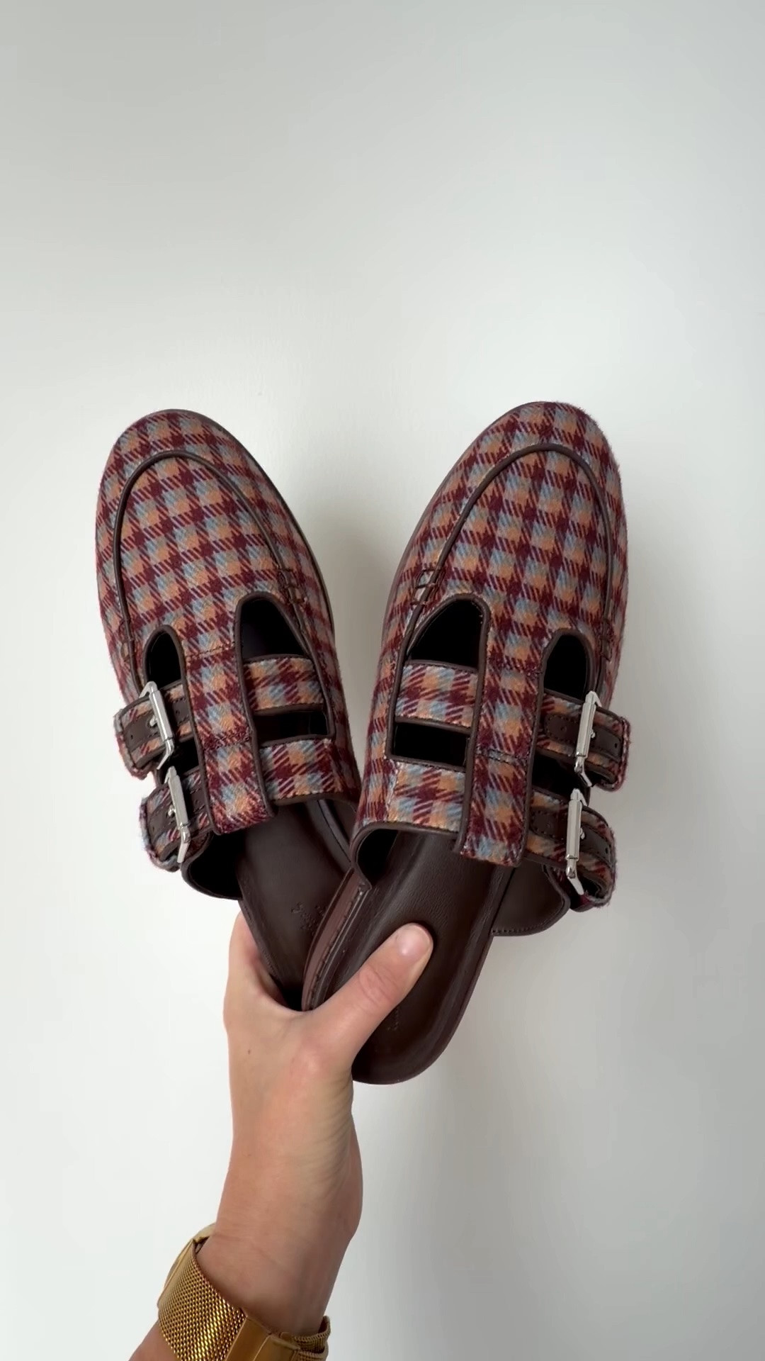 Last chance to grab these perfect fall shoes on sale! They fit tts! 

Target sale, Labor Day sales, Fall outfits, Transitional outfits, Early fall fashion, Nordstrom new arrivals, Amazon fall finds, Teacher outfits, Back-to-school outfits, Football game outfit, Tailgate outfit, Labor Day outfits, Sweater weather, Cardigans, Barrel jeans, Wide-leg jeans, Riding boots, Loafers, Ballet flats, Coffee bar decor, Fall home decor, Halloween decor, Mom fall outfits, Casual mom style, Mom capsule wardrobe, Fall family photo outfits, Classic style, Ralph Lauren style, Old money style, New England fall, Cozy fall aesthetic, Amazon favorites, Worth the money, Neutral home decor, Book lover gifts, Coffee bar ideas, Early fall decor, Fall dresses, Fall layers, Denim jackets, Quilted jackets, Leather loafers, Chelsea boots, Matching family outfits, Apple orchard outfit, Pumpkin patch outfit, Cozy sweaters, Fall handbags

#LTKootd #LTKSeasonal #LTKSaleAlert