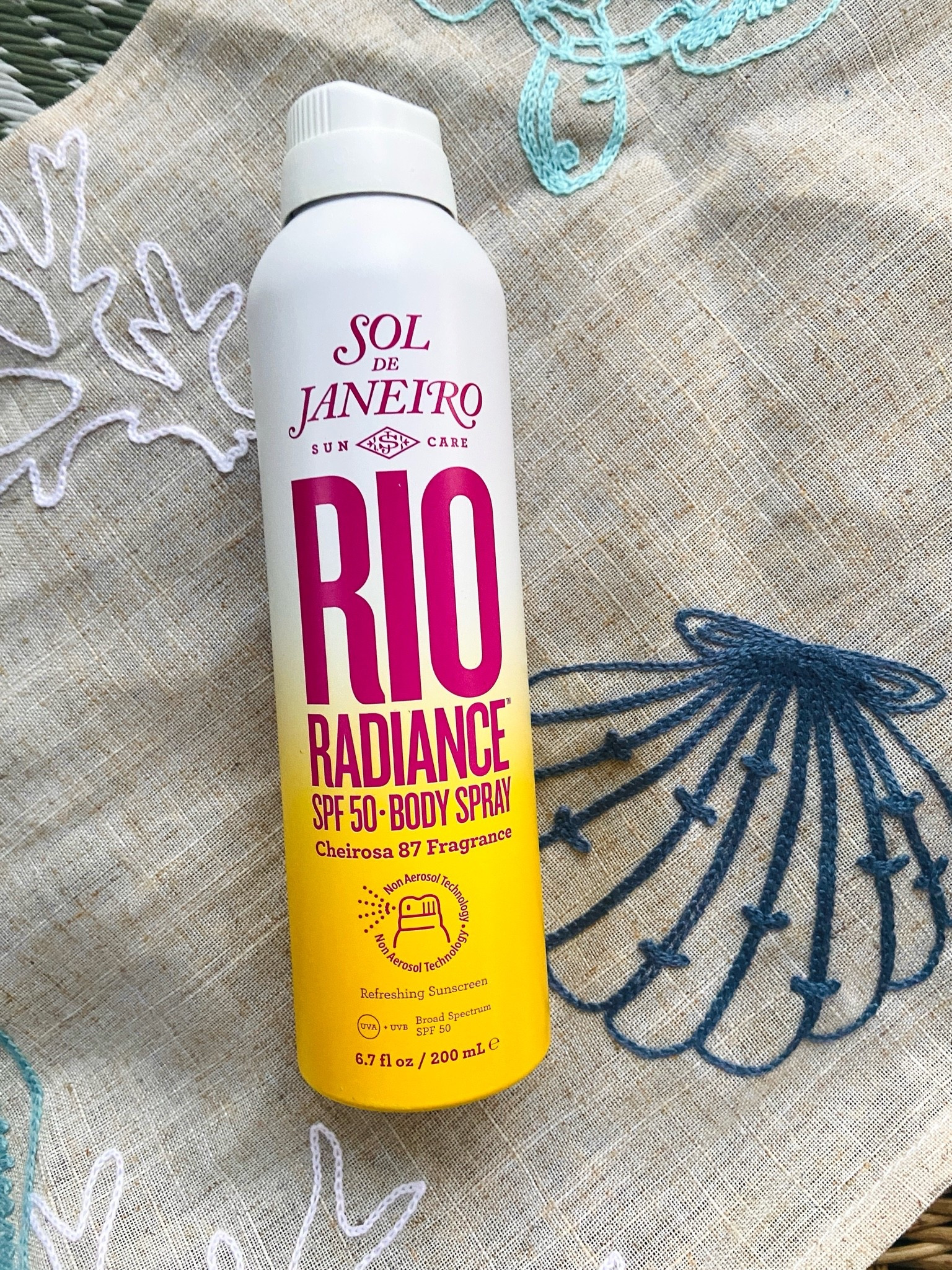 One of the best smelling spray sunscreens I’ve ever tried ☀️

#LTKdayinmylife #LTKBeauty #LTKTravel