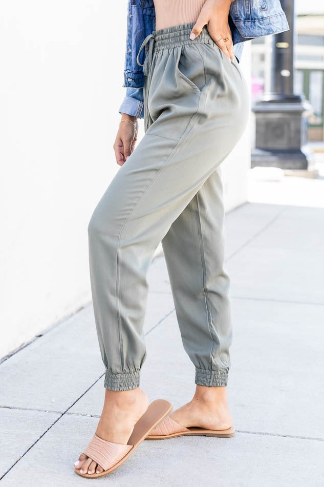Nowhere To Run Olive Woven Joggers | Pink Lily