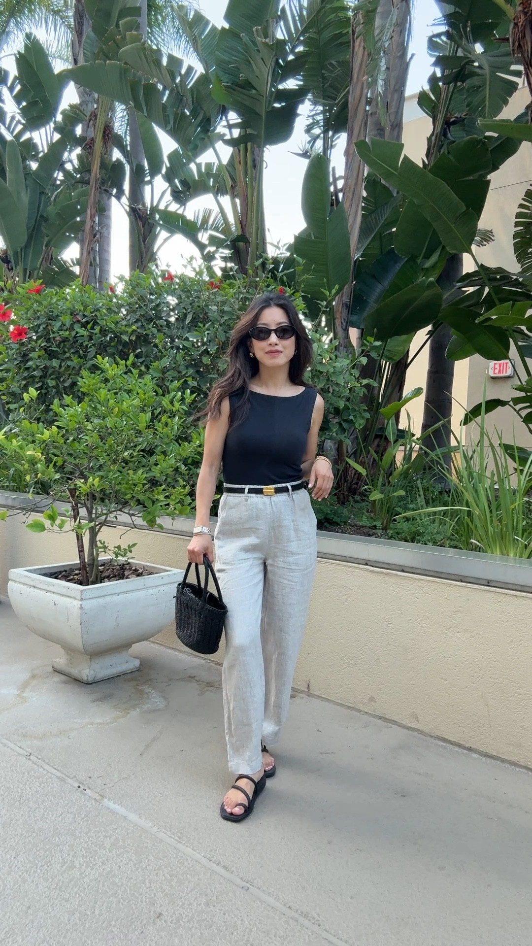 Affordable petite friendly linen pants outfit

• edited pieces mini equinox belt xxs (sold at edited pieces.com)

 • Stretch Cotton Jersey Boat Neck Tank in black xs 

• 100% Linen Pants in flax xs stretch waist all around with pockets and 2 small belt loops 

• crocs Miami toe loop sandals size 5

• old jcrew bag, Linked similar 

Petite linen outfits, smart casual style, summer casual workwear office outfits

#LTKFindsUnder50 #LTKWorkwear #LTKPetite