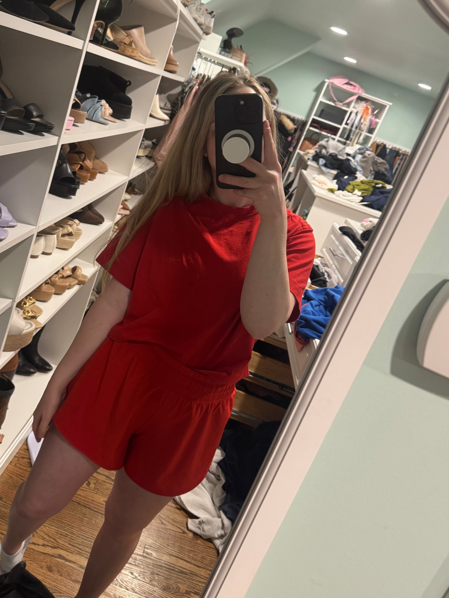 Lulu oxford red tee and shorts- fun set

#LTKActive #LTKmomlife #LTKSeasonal