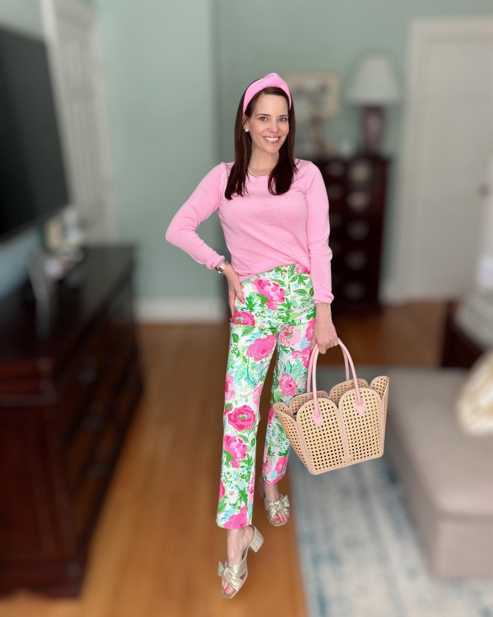 Pink Top & Lilly Pulitzer Floral Pants Outfit


Bright pink and green for the cutest preppy spring outfit! 💗🌿 These Lilly Pulitzer floral pants are such a statement piece and pair perfectly with a simple pink long sleeve top. I styled the look with a pink knotted headband, gold bow heels, and a woven cane tote for a polished coastal feel. The high-rise Lilly pants are flattering, vibrant, and perfect for spring and summer styling. This outfit is great for brunch, vacation, spring events, or a colorful everyday look! ✨

pink and green Lilly Pulitzer outfit, Lilly Pulitzer Ana high rise pants, preppy spring outfit, colorful spring fashion, pink and green outfit idea, Lilly Pulitzer pants outfit, coastal preppy style, spring brunch outfit, resort wear outfit, colorful preppy fashion 💗🌿

#LTKPetite #LTKootd #LTKOver40