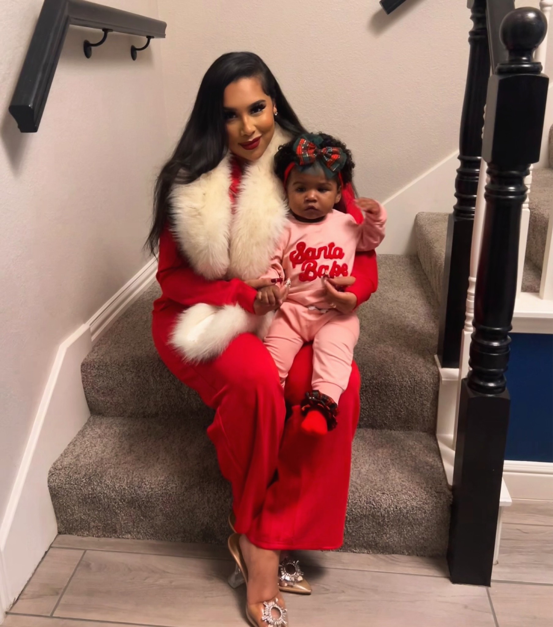 Blessed & rich in love ♥️ my baby’s first Christmas 🥹🎄
I hope everyone’s Christmas was magical & beautiful. 
Happy holidays 🥰
