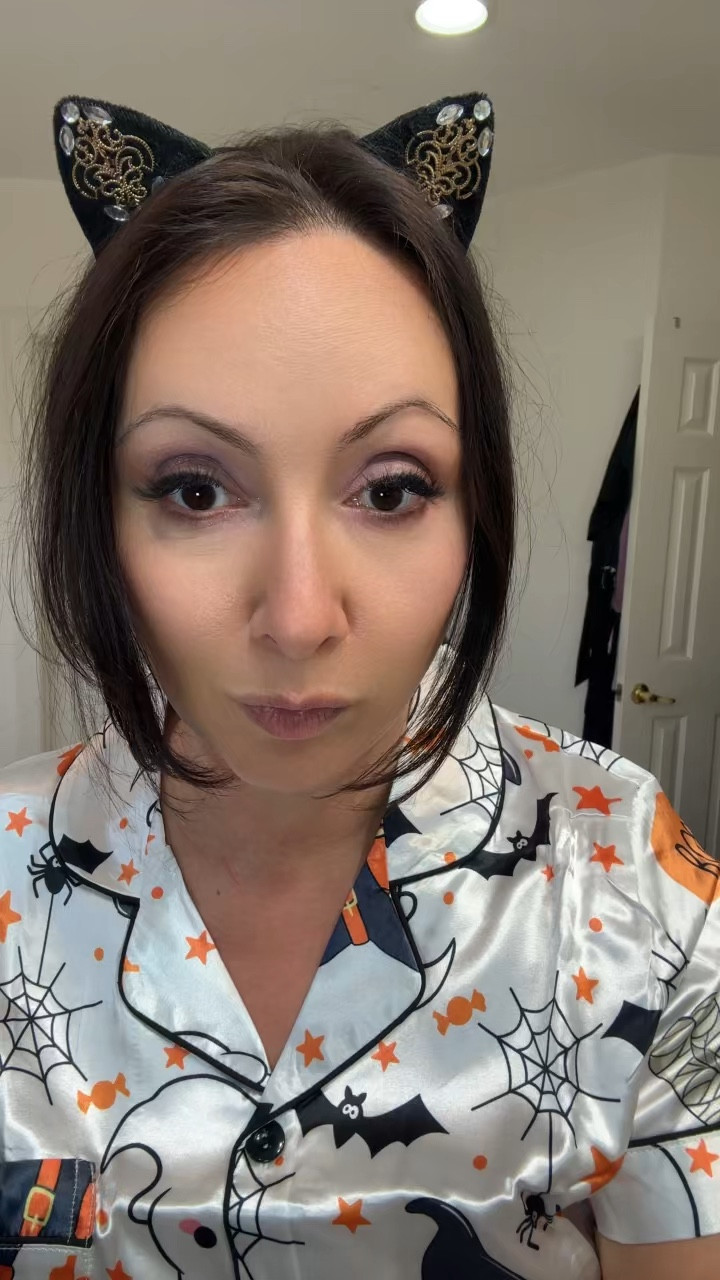 Cute Halloween pajamas for cat mamas! 

#LTKSaleAlert #LTKVideo #LTKxPrimeDay