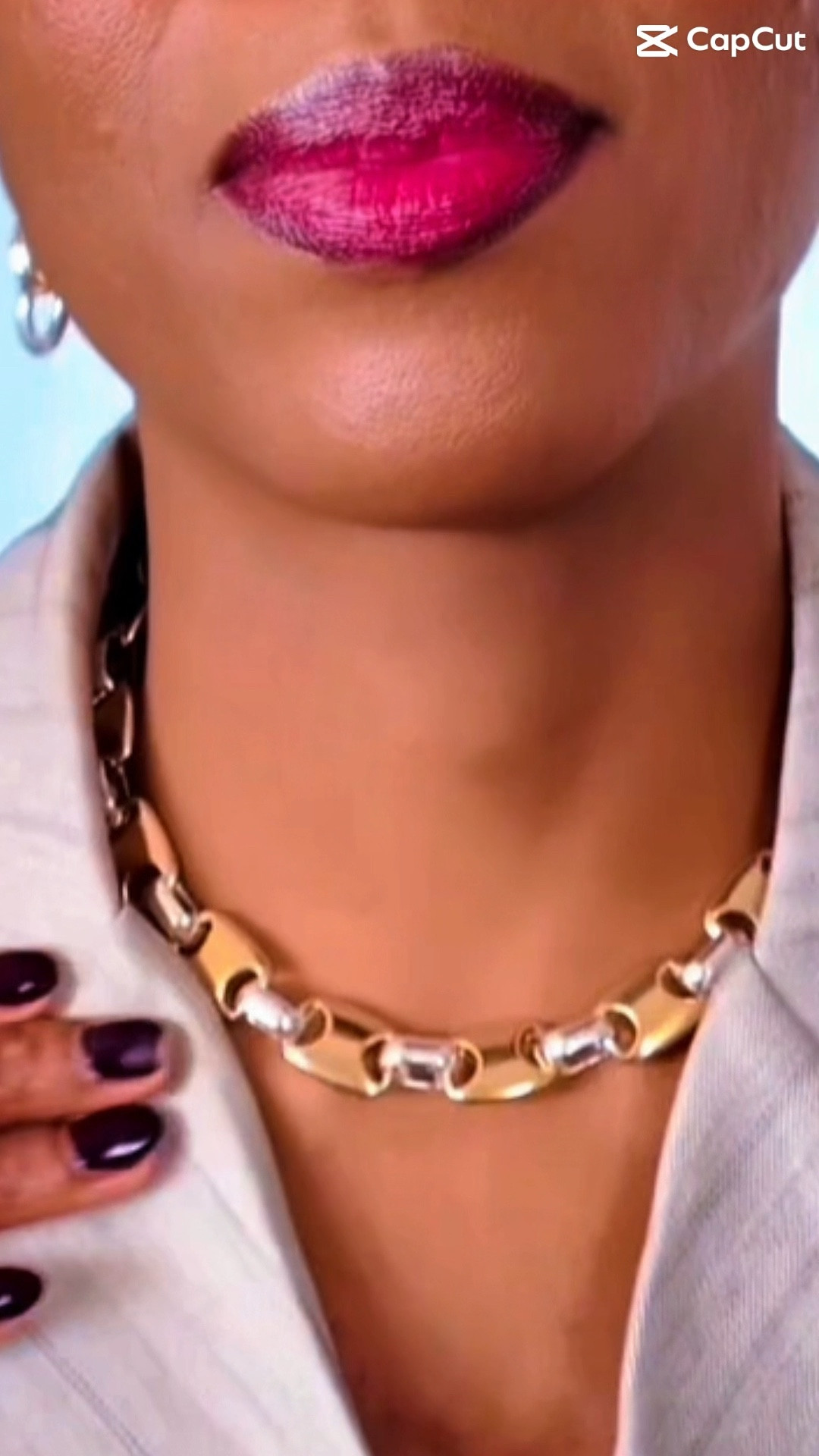 Because the right accessories make the outfit. 